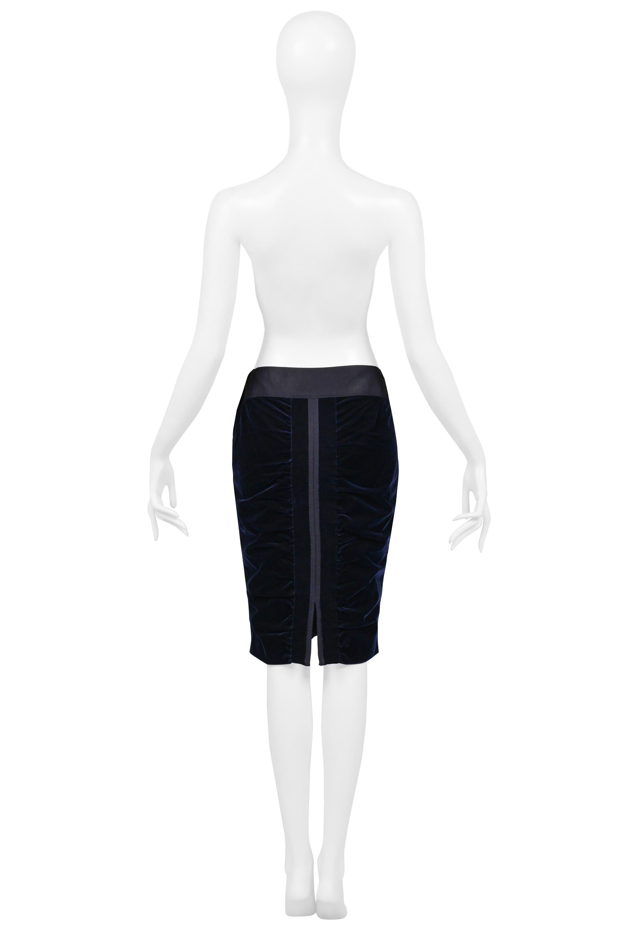 Women's Yves Saint Laurent By Tom Ford Blue Velvet Skirt With Bow 2002 For Sale