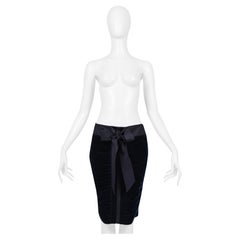 Yves Saint Laurent By Tom Ford Falda De Terciopelo Azul Con Lazo 2002