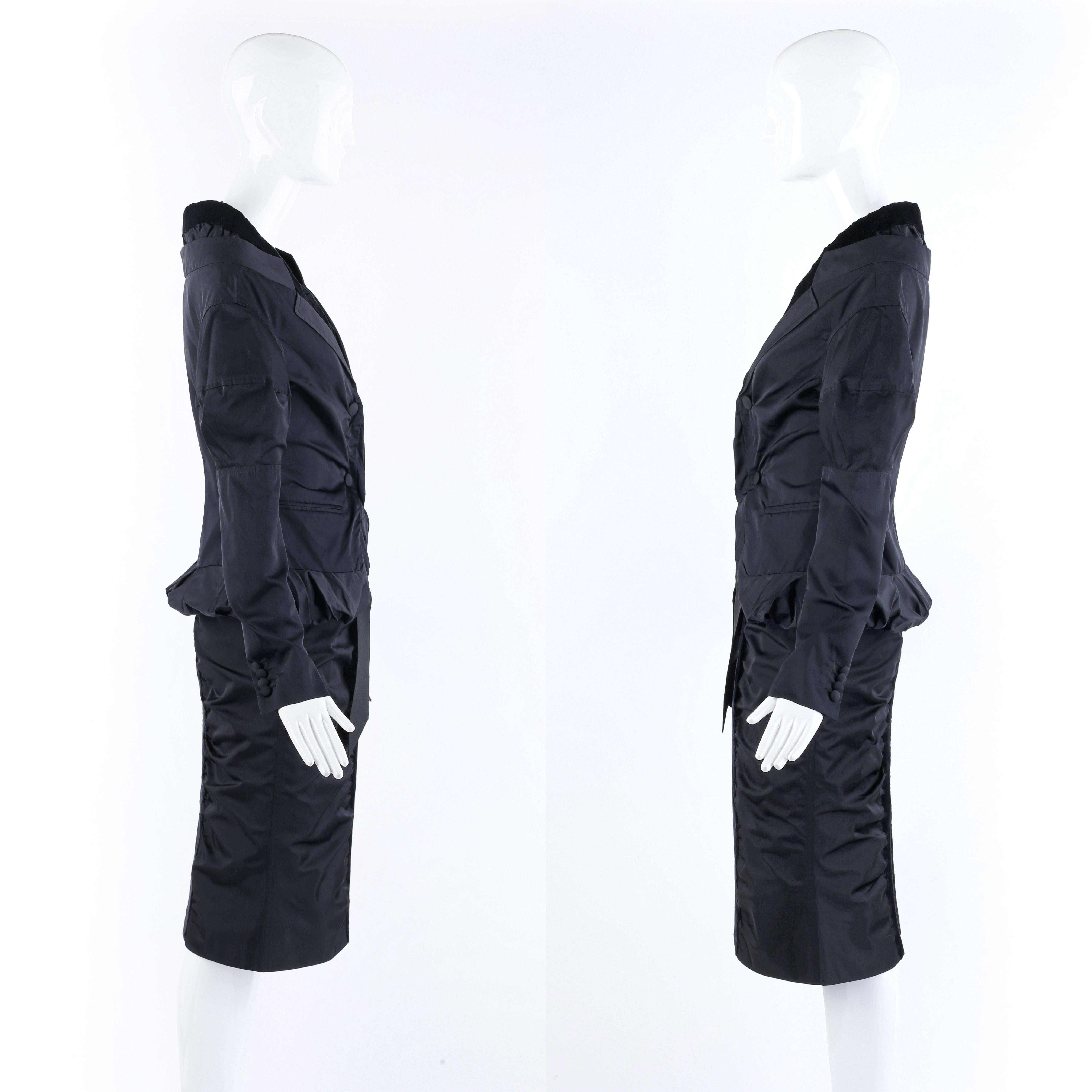 Yves Saint Laurent par Tom Ford, tailleur jupe et veste de soirée en soie noire, A/H 2002 en vente 1