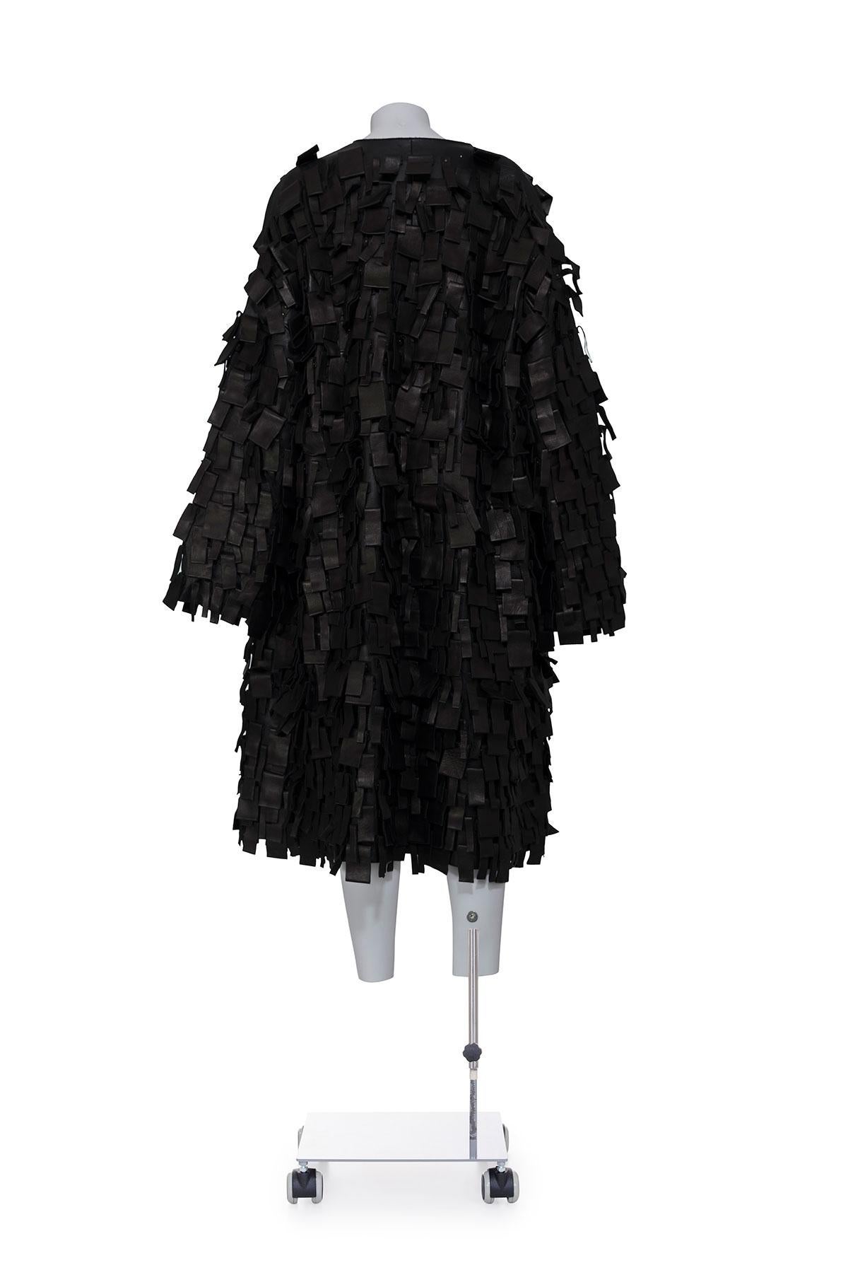 Black YVES SAINT LAURENT BY TOM FORD FW 02 iconic and rare leather coat For Sale
