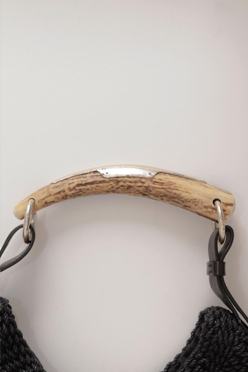 Yves Saint Laurent by Tom Ford Mombasa Tasche aus schwarzem gewebtem Raffia mit Box im Angebot 2