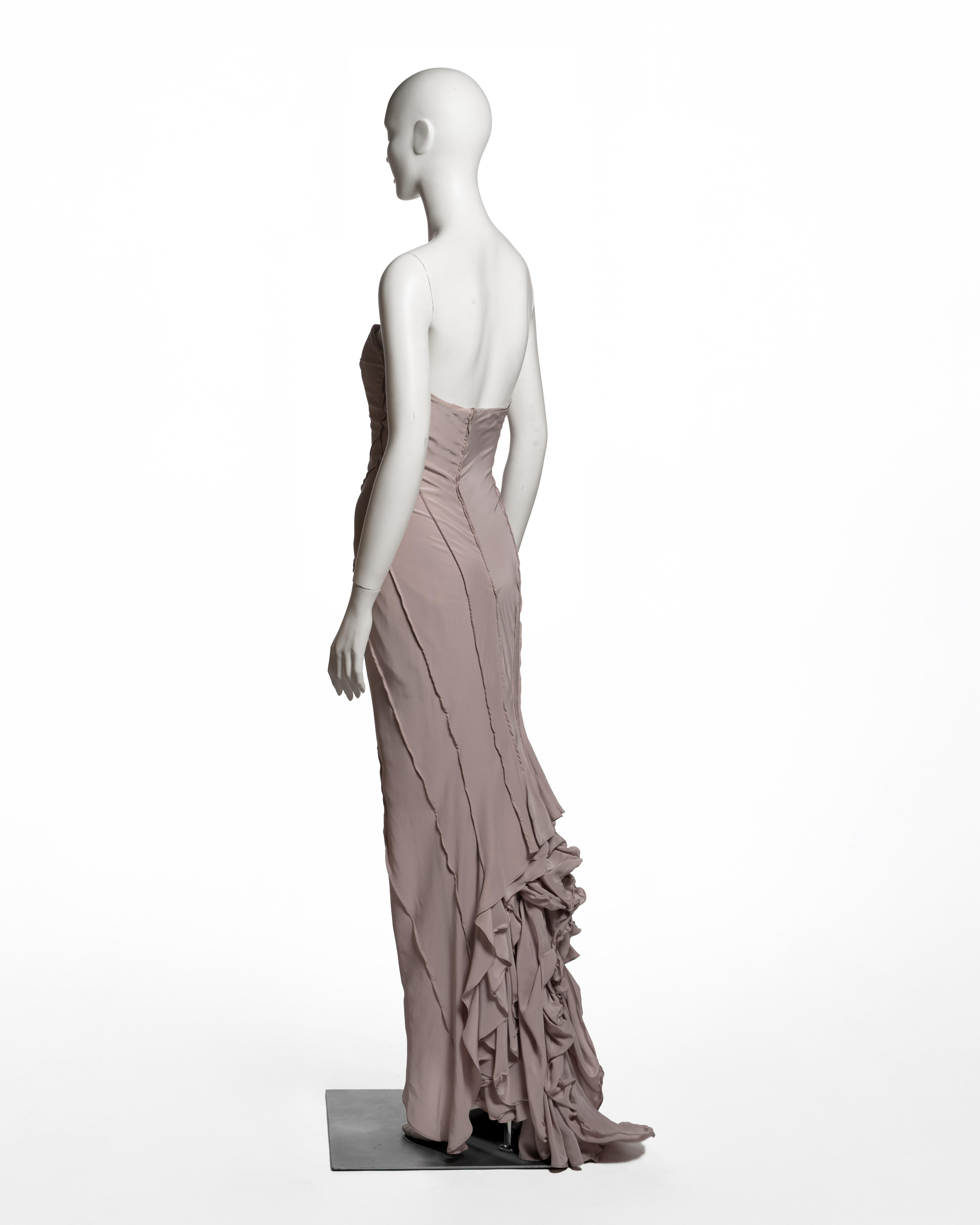 Yves Saint Laurent by Tom Ford Abito da sera senza spalline in seta color malva pallido, SS 2003 in vendita 7