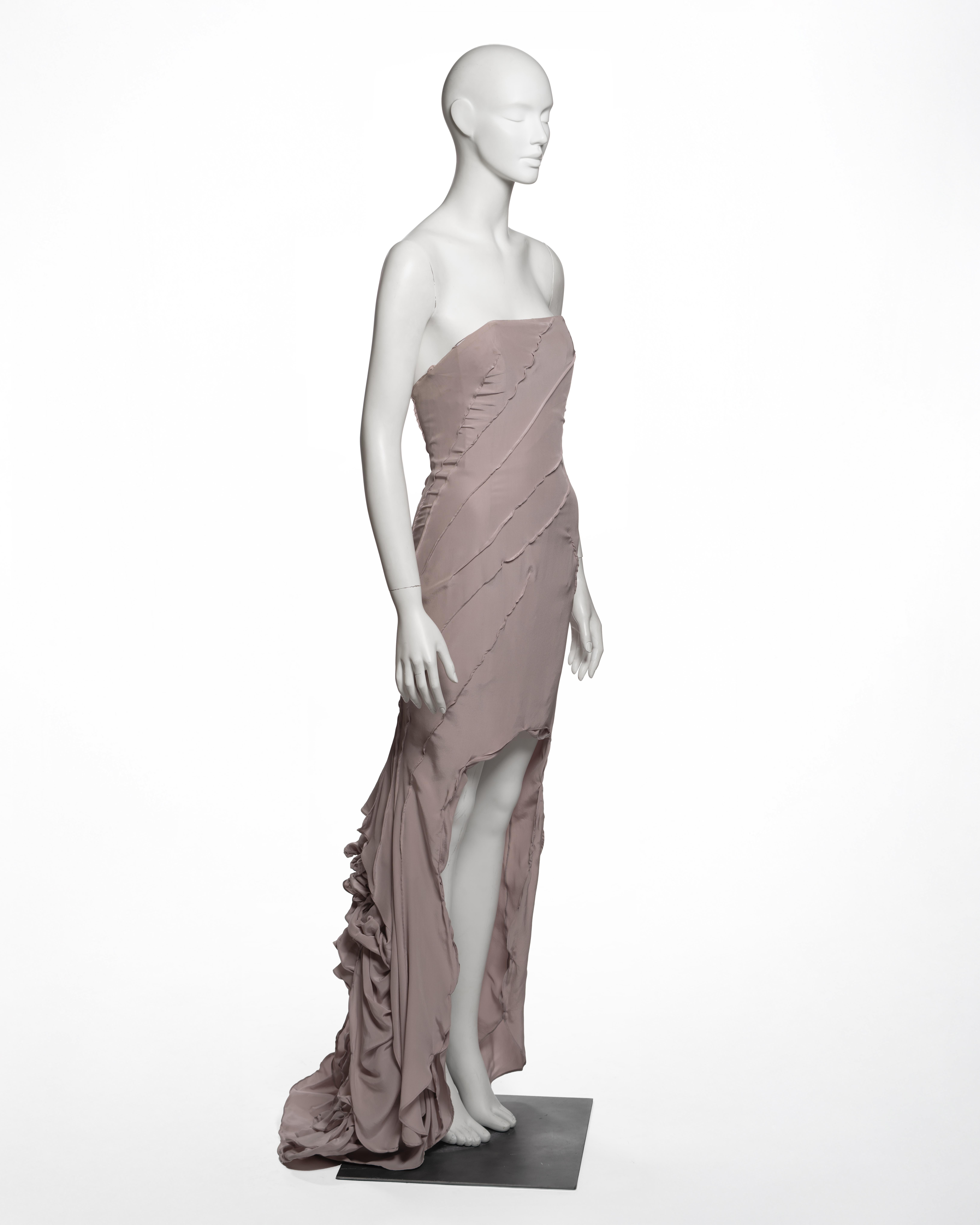 Yves Saint Laurent by Tom Ford Abito da sera senza spalline in seta color malva pallido, SS 2003 in vendita 1