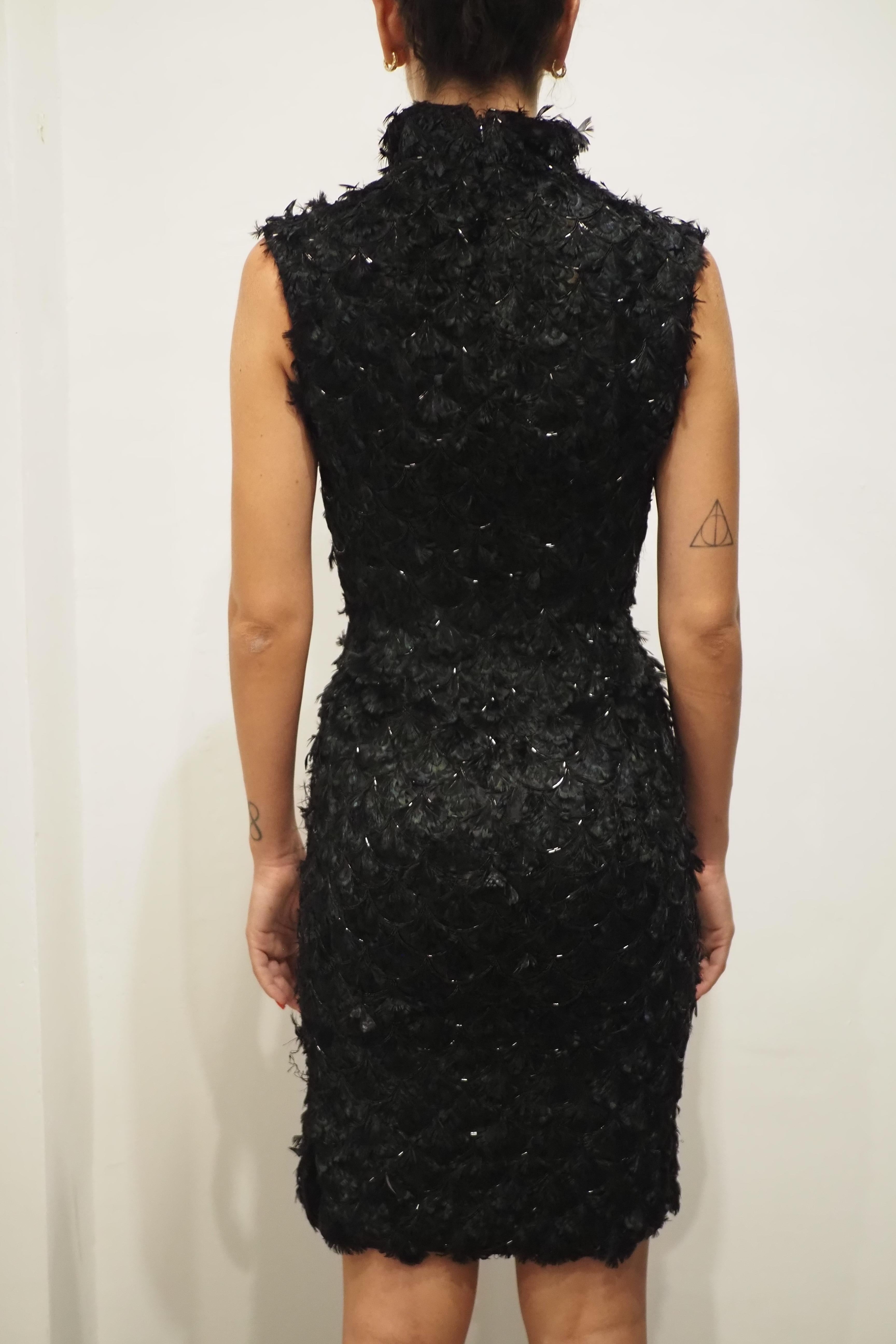 Abito in piume di pavone di Yves Saint Laurent by Tom Ford in vendita 9