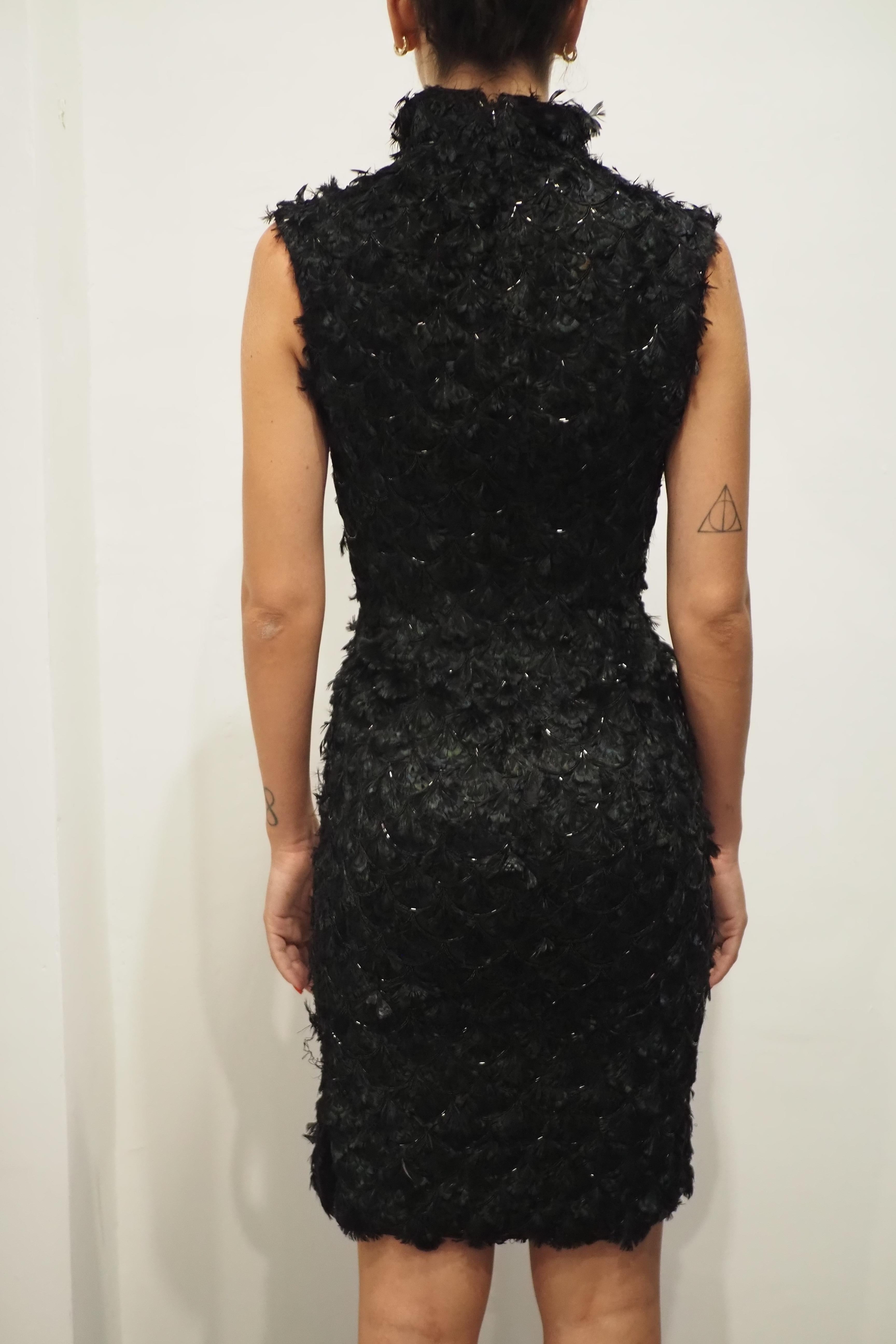 Abito in piume di pavone di Yves Saint Laurent by Tom Ford in vendita 10