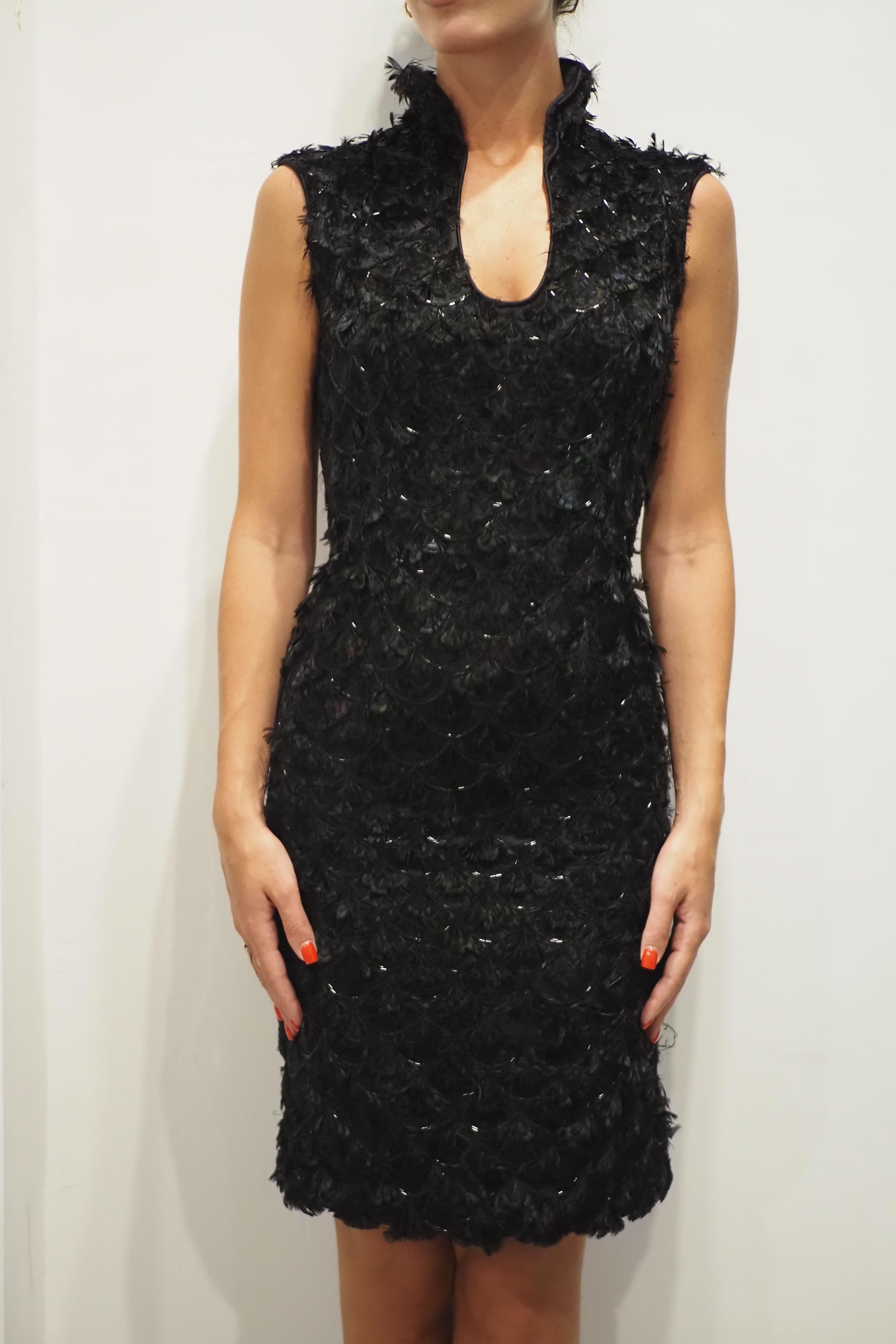 Abito in piume di pavone di Yves Saint Laurent by Tom Ford in vendita 2