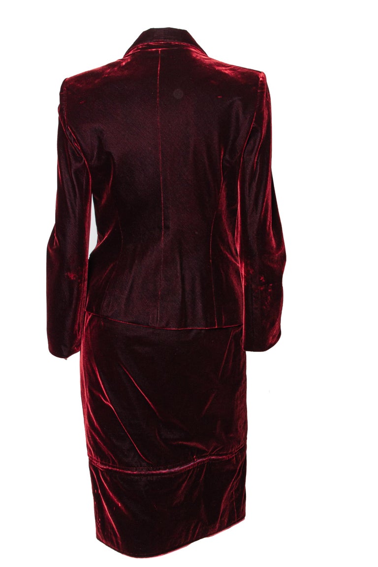 F/W 2002 Yves Saint Laurent by Tom Ford Red Velvet Skirt Suit For Sale 2