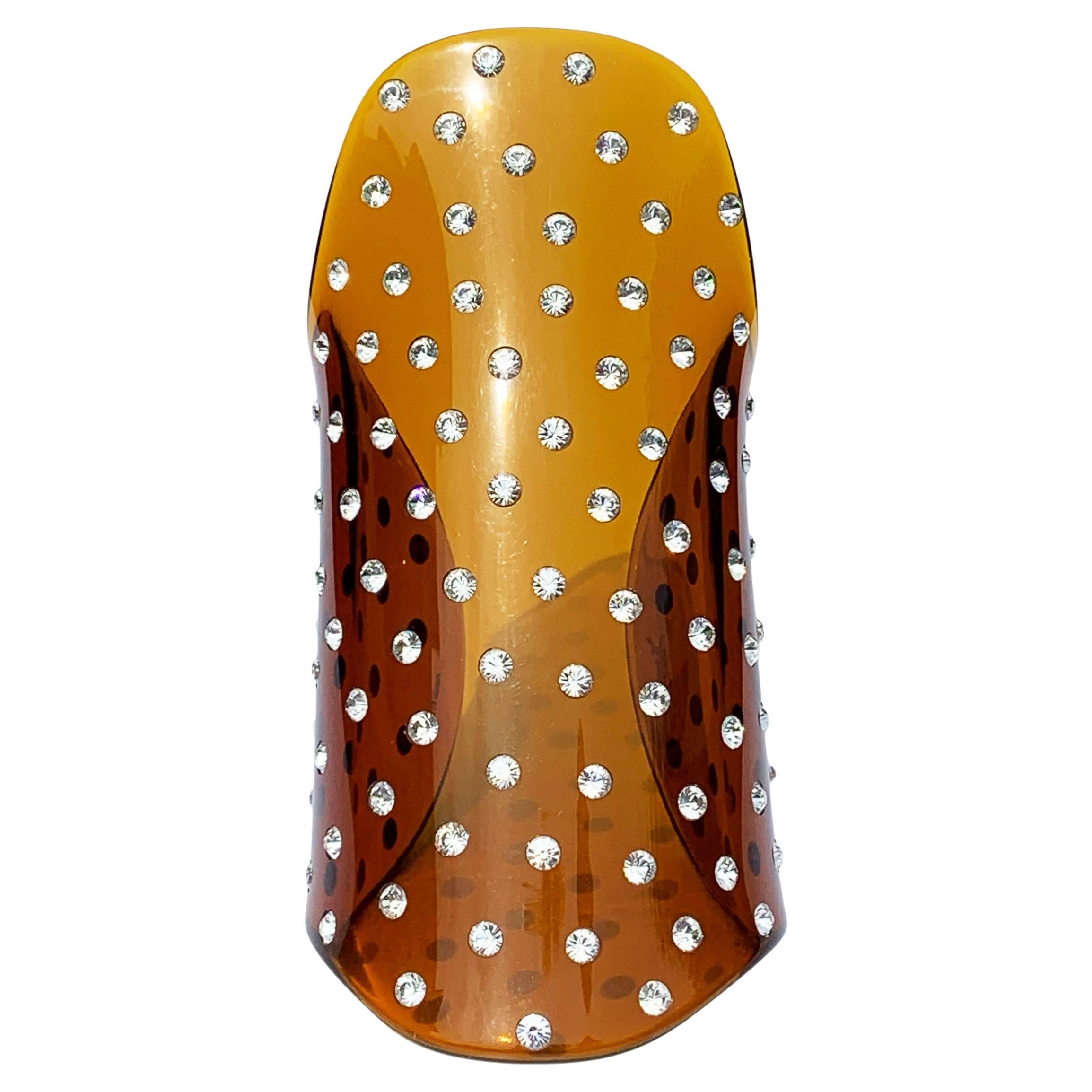 Bracciale in lucite con cristalli di Yves Saint Laurent by Tom Ford Runway FW 2003 in vendita