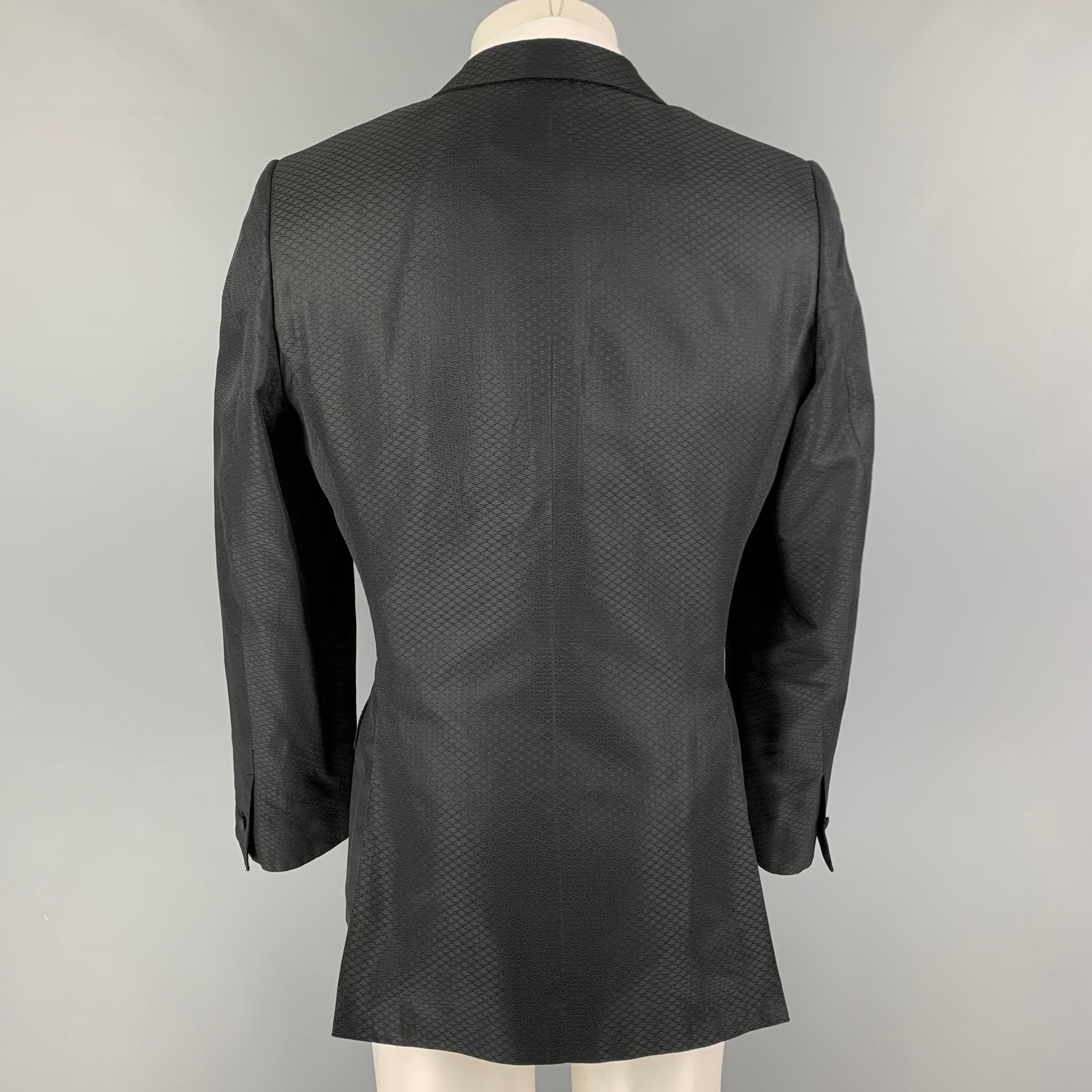 YVES SAINT LAURENT by Tom Ford Size 40 Black Silk Notch Lapel Sport Coat In Good Condition In San Francisco, CA