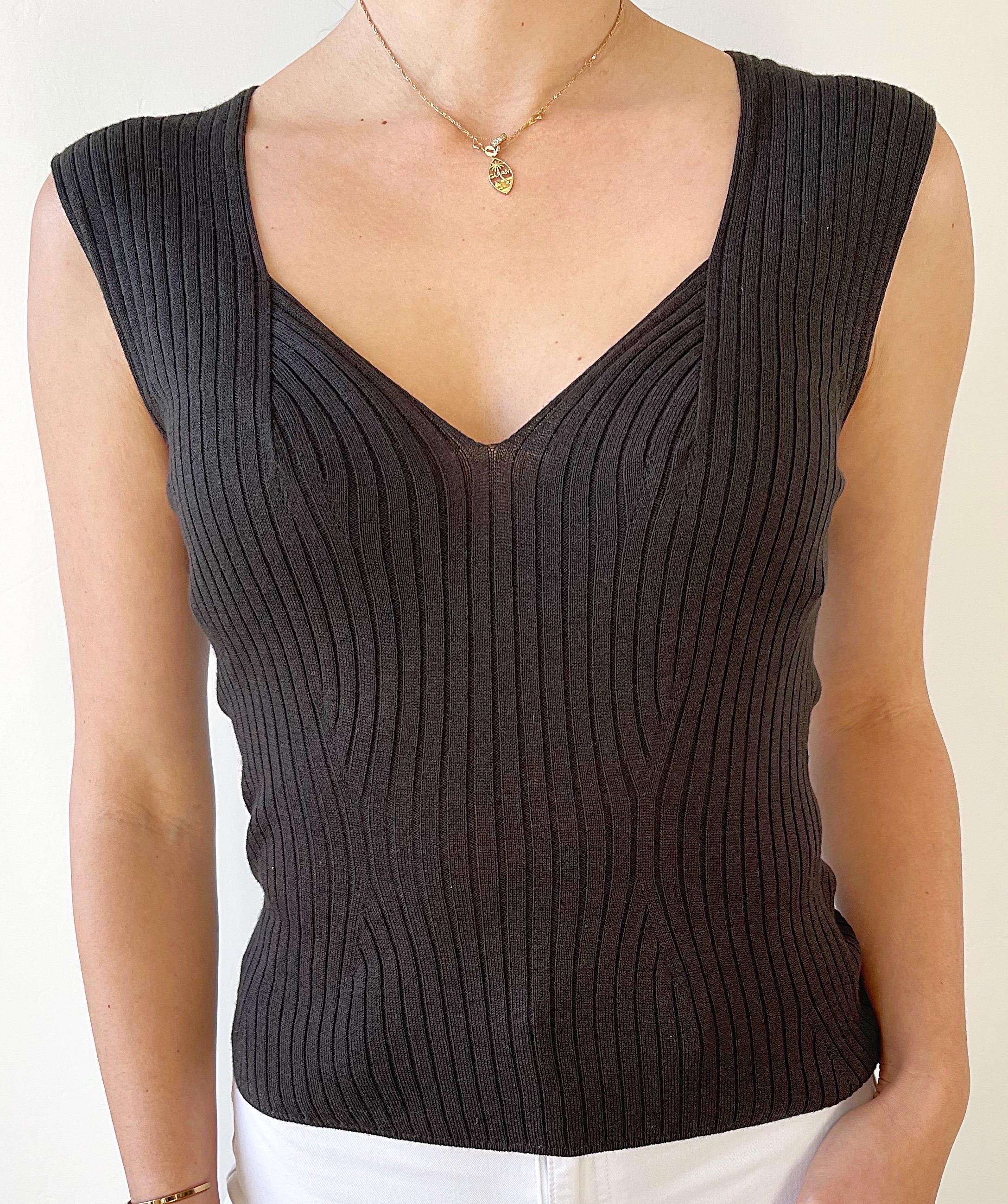 Yves Saint Laurent by Tom Ford Spring 2003 Brown Ribbed Sleeveless Vintage Top For Sale 9