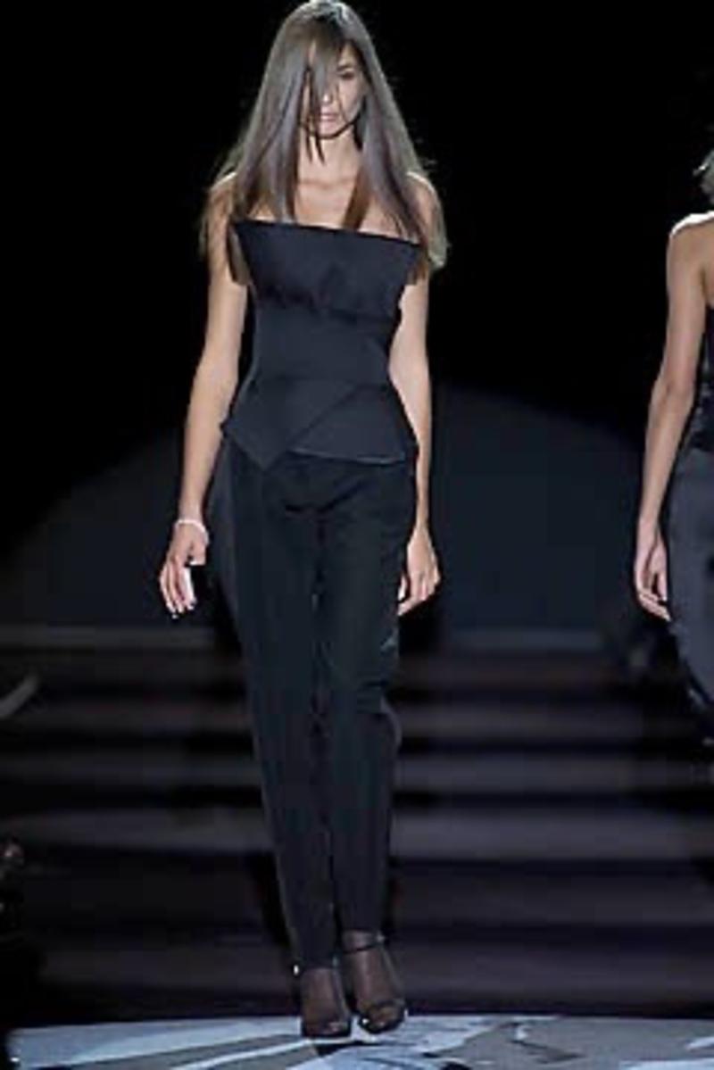 YVES SAINT LAURENT BY TOM FORD SS 01 Bustier elástico icónico y poco común en venta 2