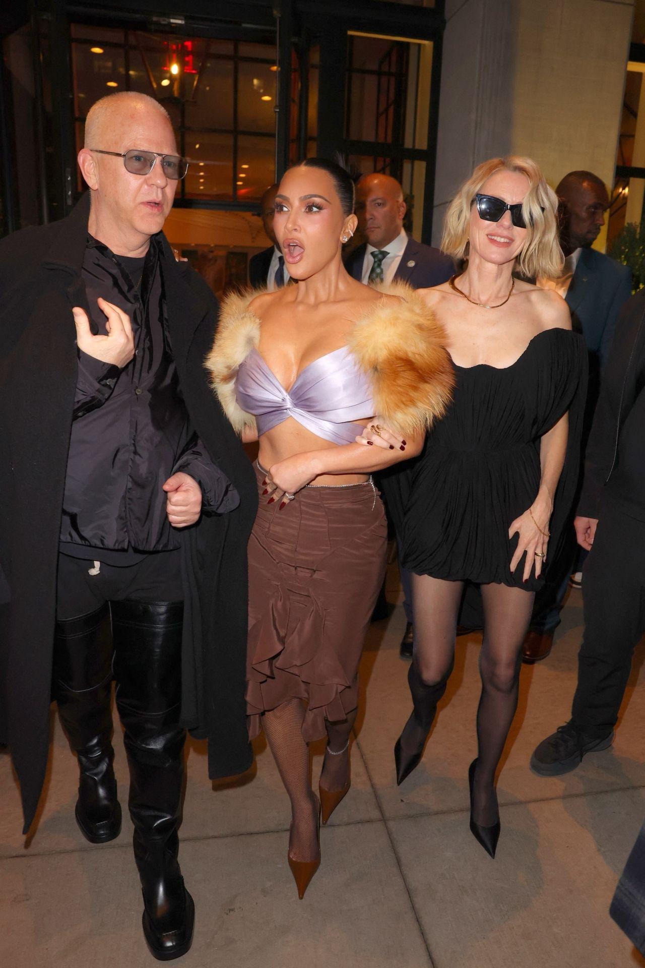 Yves Saint Laurent by Tom Ford SS 2003 Laufsteg Rüschenrock FR38 im Angebot 8