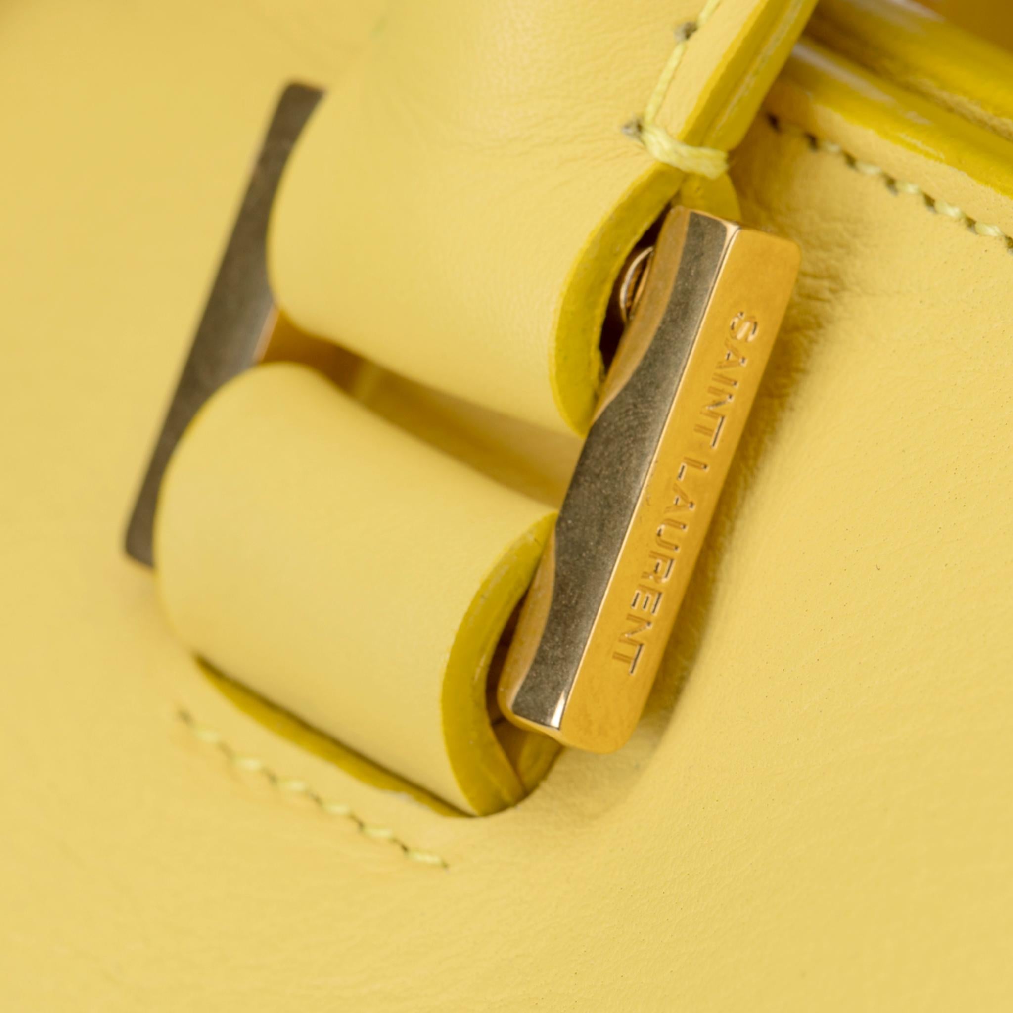 Yves Saint Laurent Cabas Chyc Tote Yellow Aged Gold Hardware For Sale 3