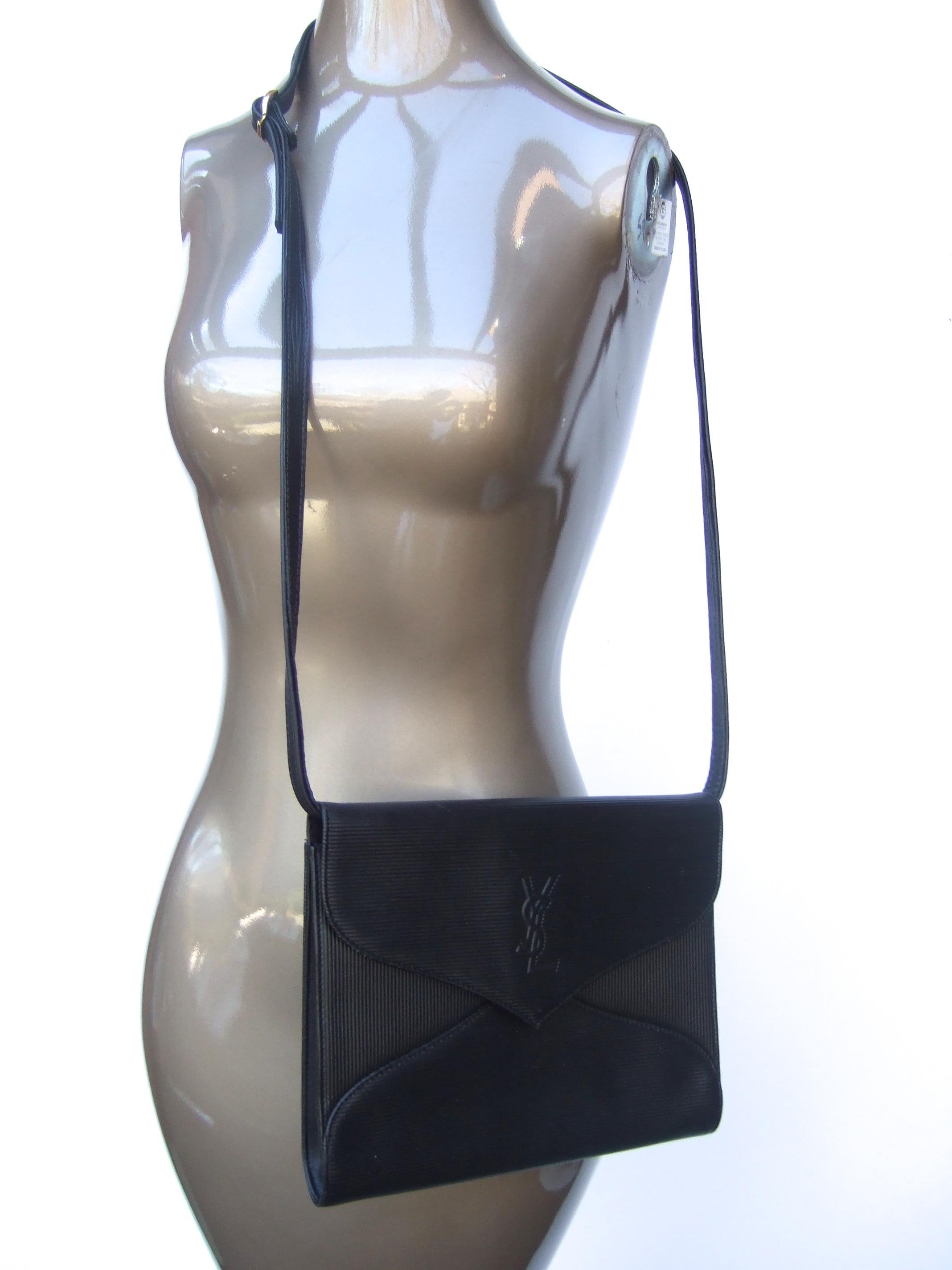 Yves Saint Laurent Chic Black Leather Versatile Clutch - Shoulder Bag c 1980s 7