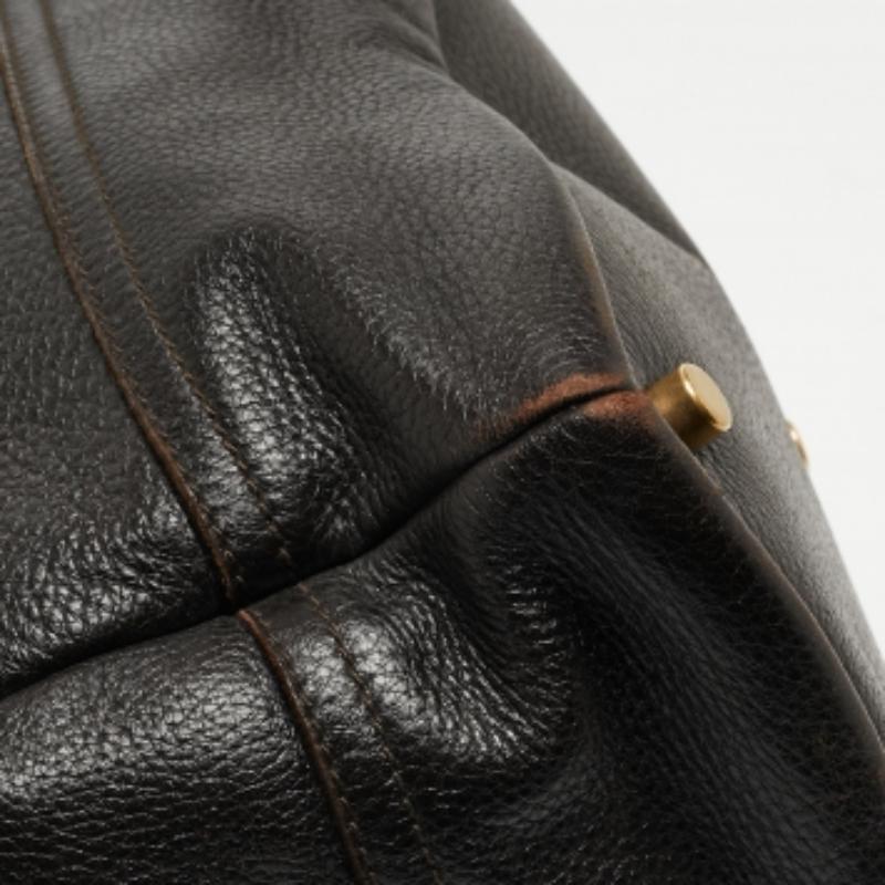 De las mujeres Yves Saint Laurent Bolso Bucket de Piel de Ultramar Marrón Choco en venta