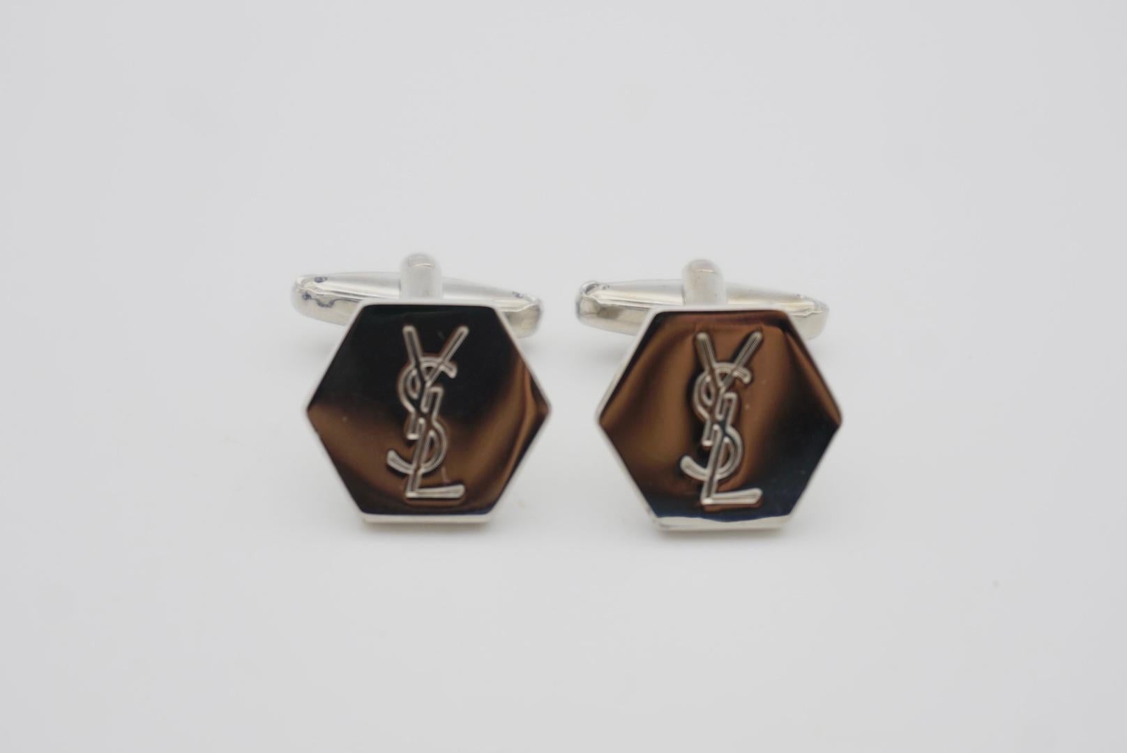 Yves Saint Laurent Classic Logo Hallmark YSL Hexagon Cufflinks, Silver Plated In Excellent Condition For Sale In Wokingham, England
