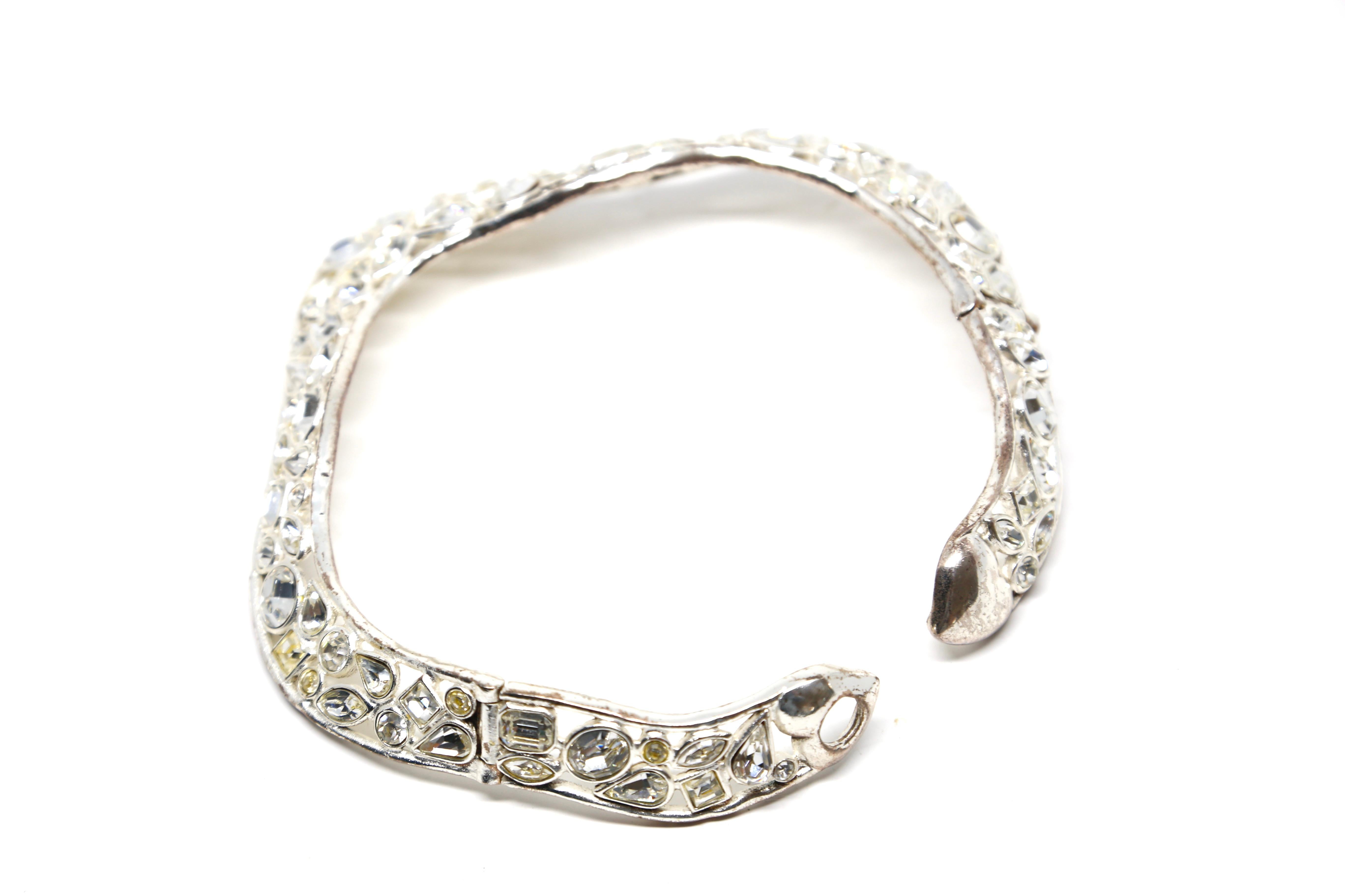 YVES SAINT LAURENT clear faceted crystal silver collar In Good Condition In San Fransisco, CA