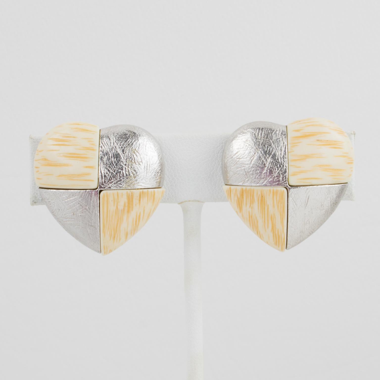 Orecchini a clip Yves Saint Laurent Cuore in argento e resina in vendita 2