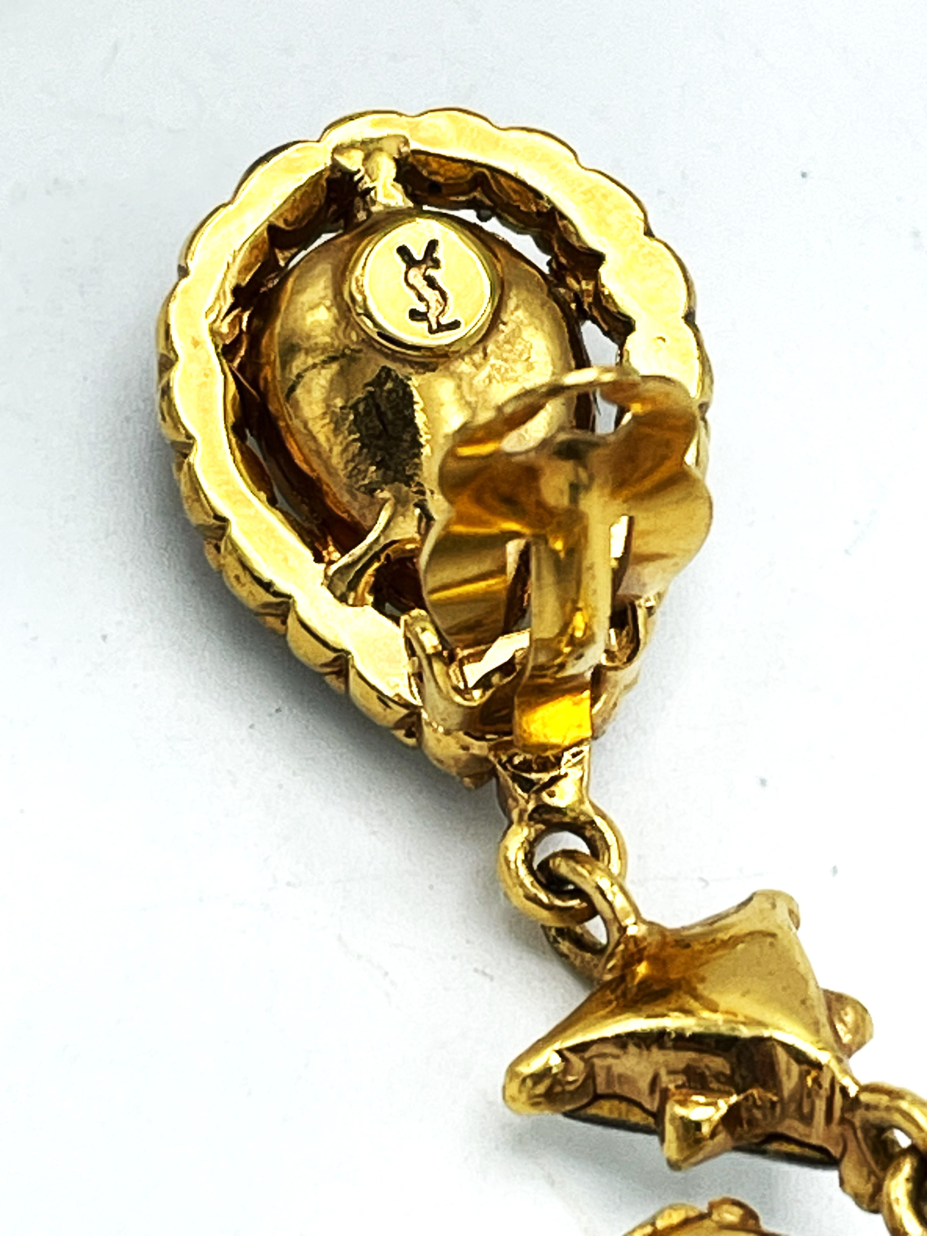 Yves Saint Laurent clip-on earring, gold metal, rhinestone in jewelry style 1985 For Sale 6
