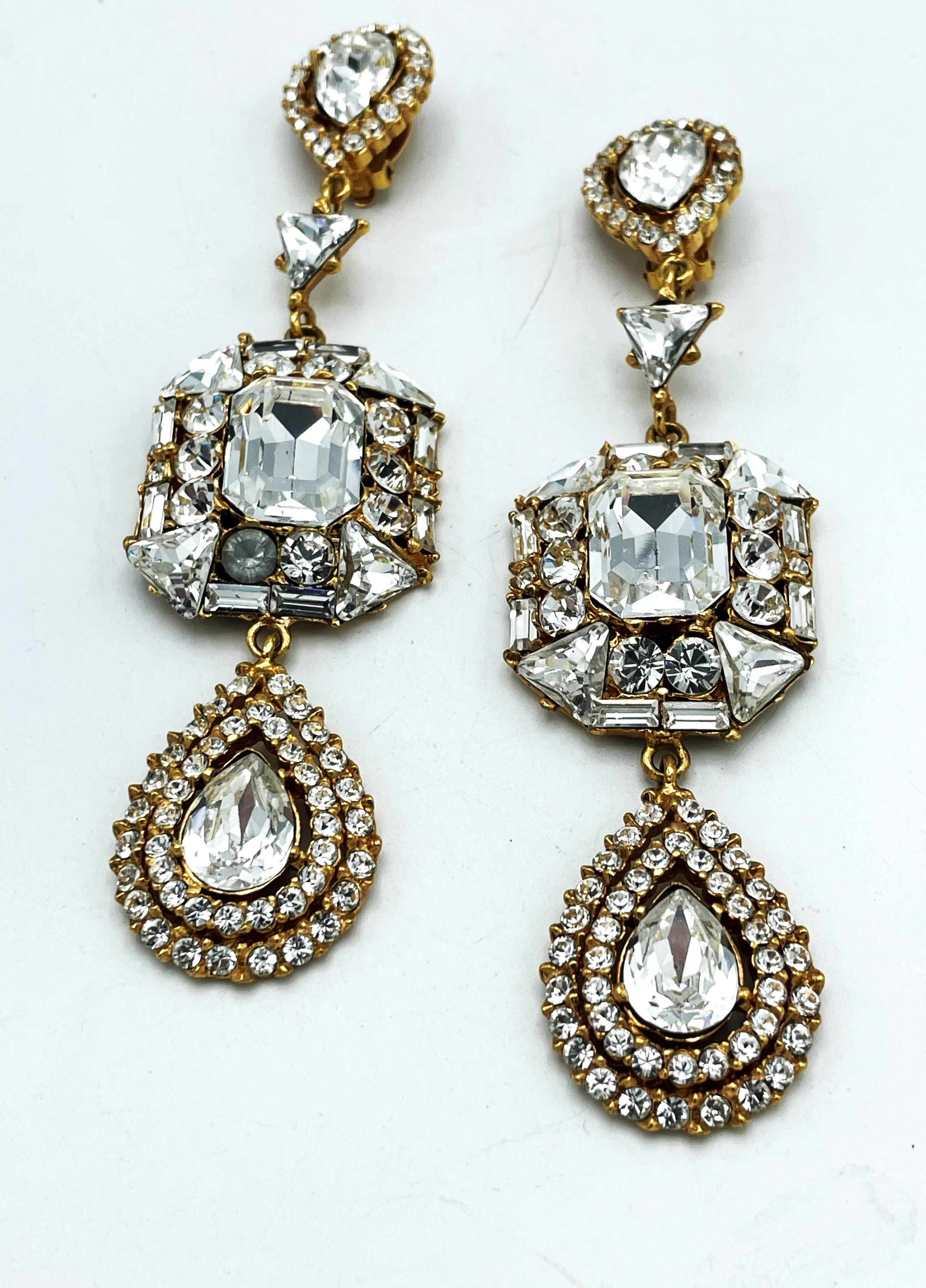 Yves Saint Laurent clip-on earring, gold metal, rhinestone in jewelry style 1985 For Sale 1