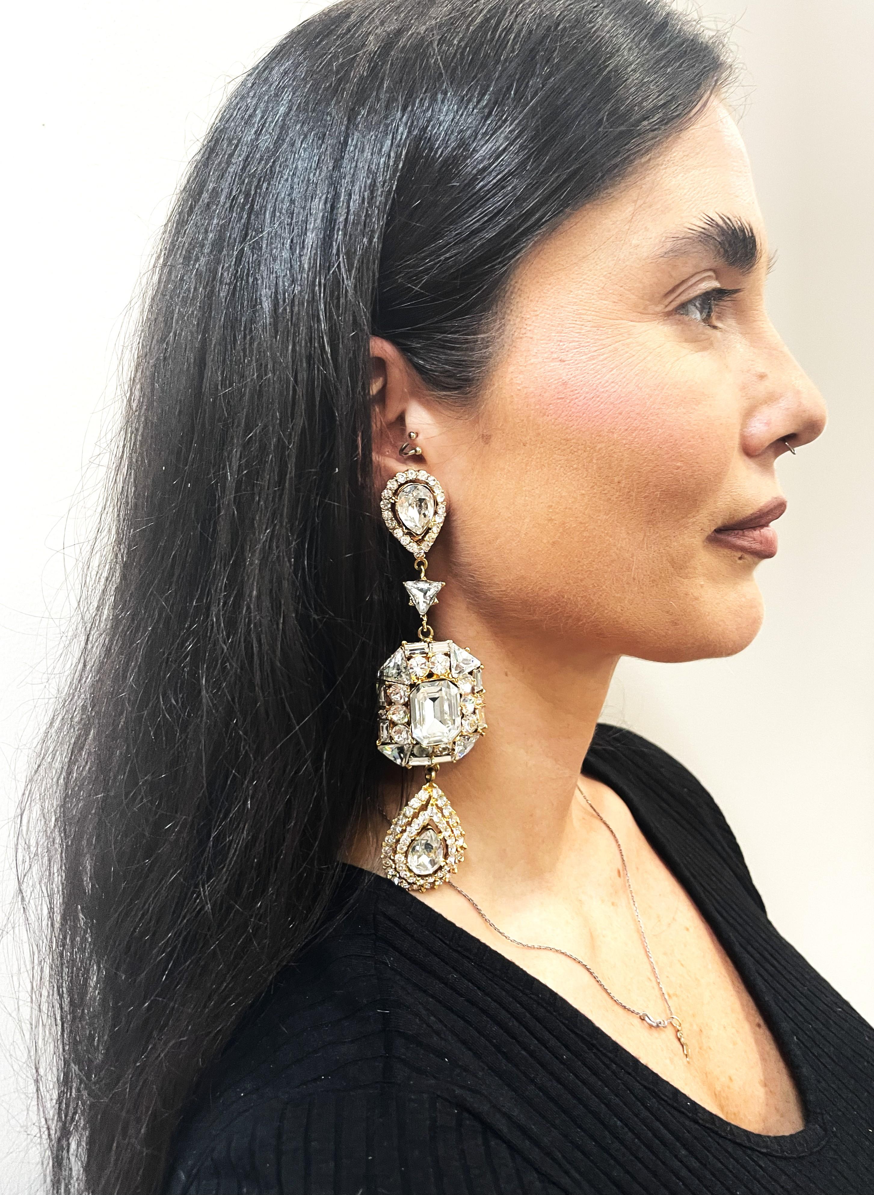 Yves Saint Laurent clip-on earring, gold metal, rhinestone in jewelry style 1985 For Sale 3