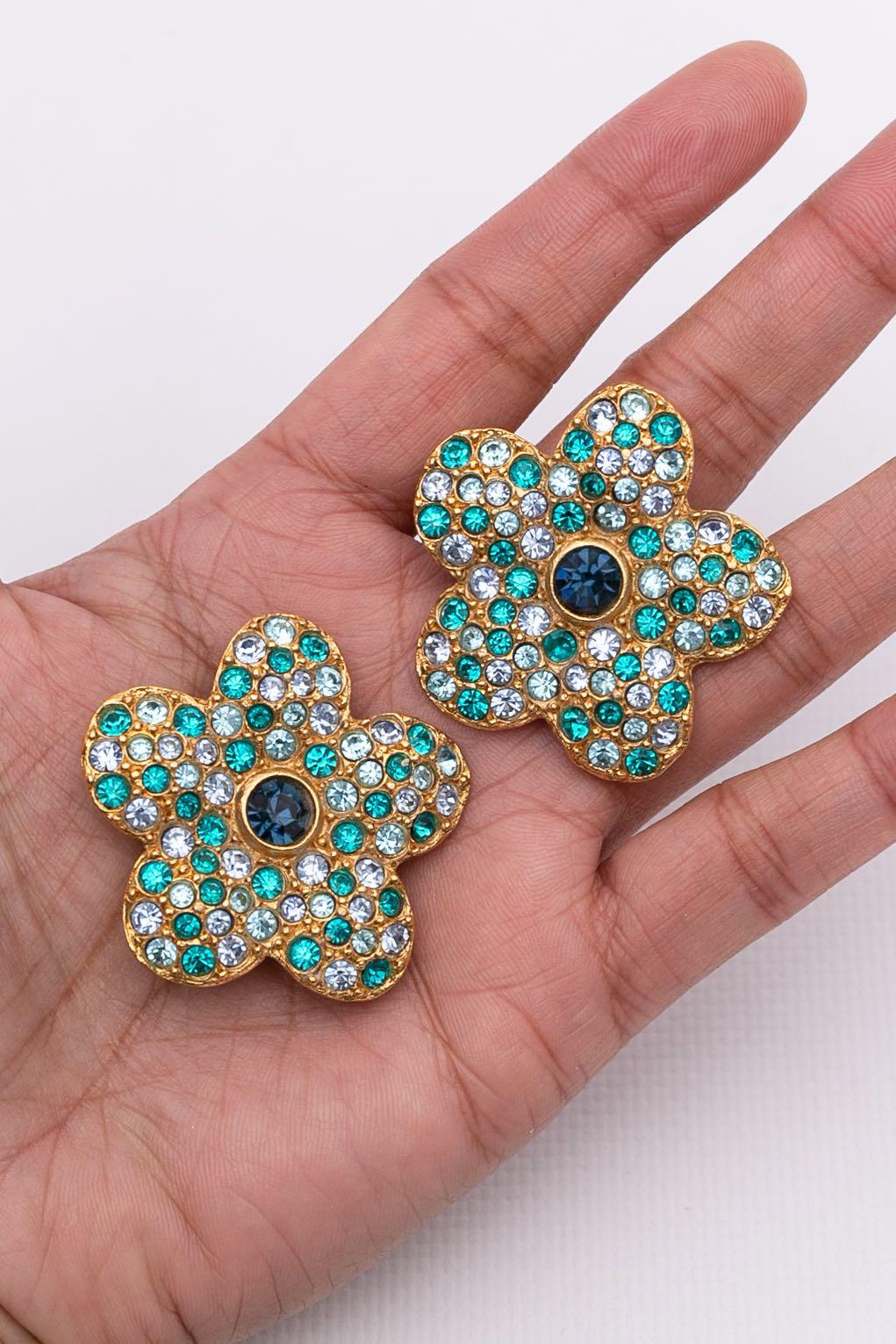 Yves Saint Laurent Clip-on Earrings with Rhinestones For Sale 3
