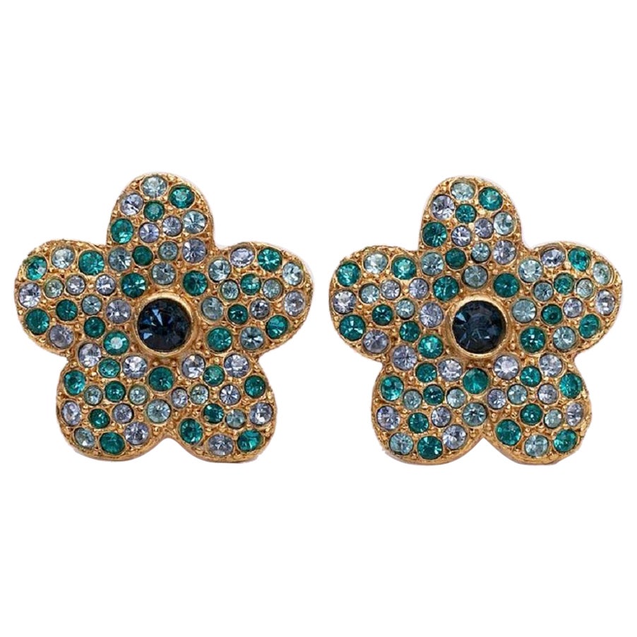 Pendientes de clip con brillantes Yves Saint Laurent