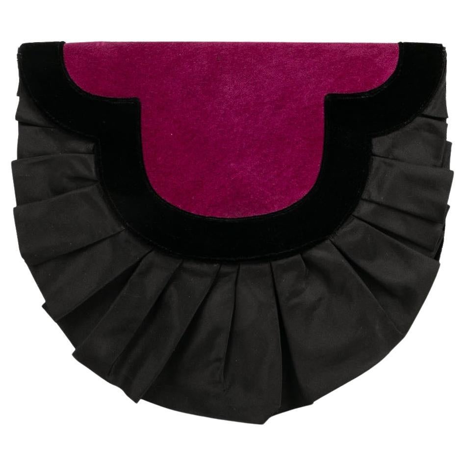 Yves Saint Laurent clutch For Sale