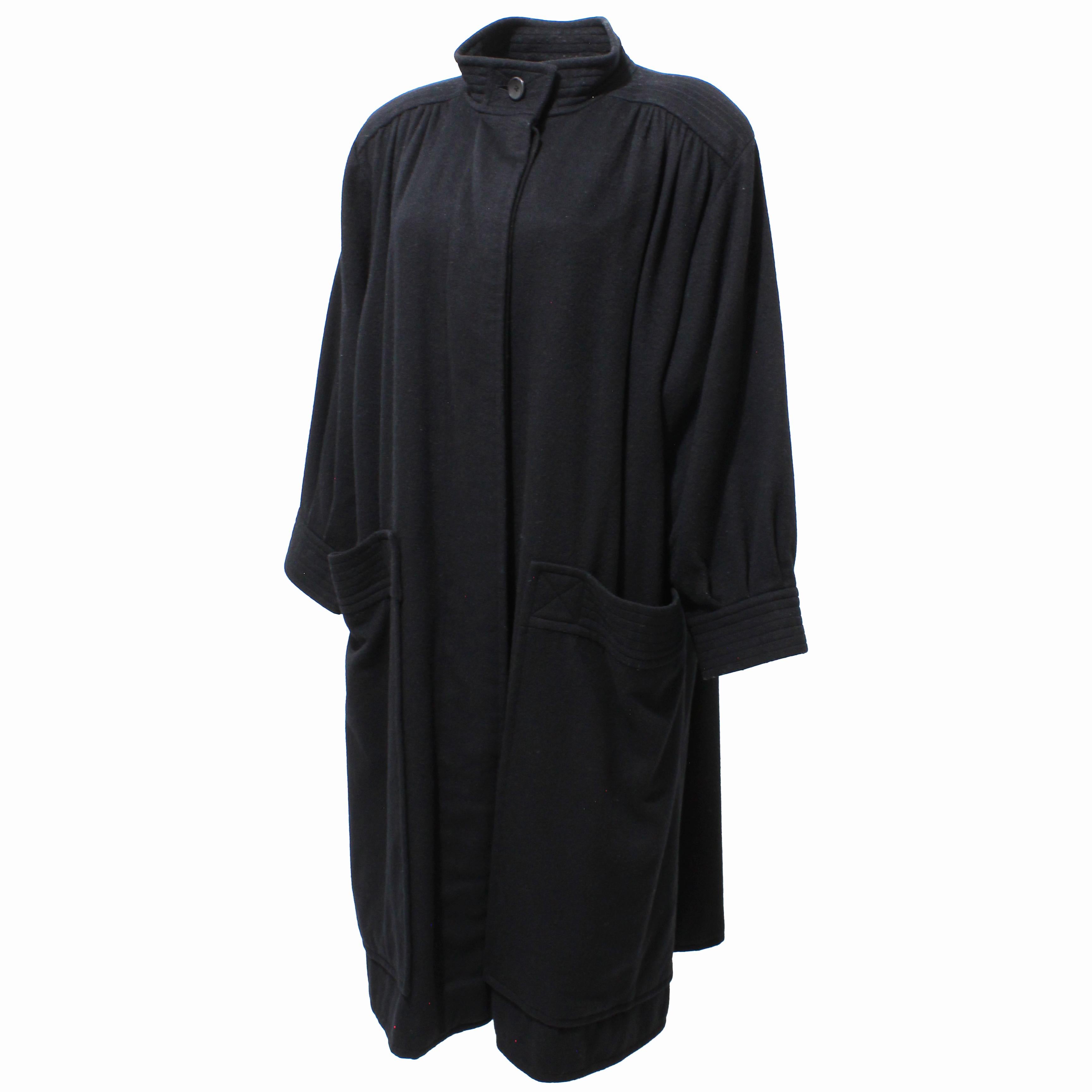 Nero Yves Saint Laurent Cappotto in lana nera anni '70 Collezione Russa YSL Rive Gauche Raro in vendita