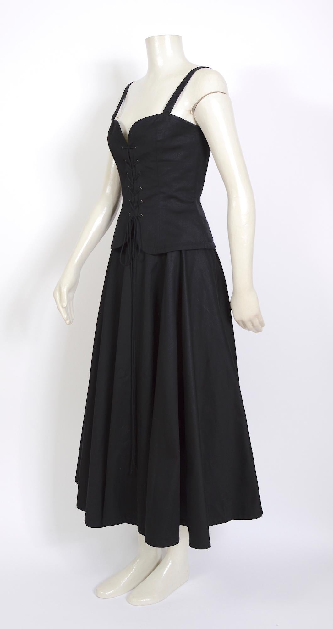 Yves Saint Laurent collectible 80s vintage black cotton lace-up top skirt set In Excellent Condition In Antwerpen, Vlaams Gewest