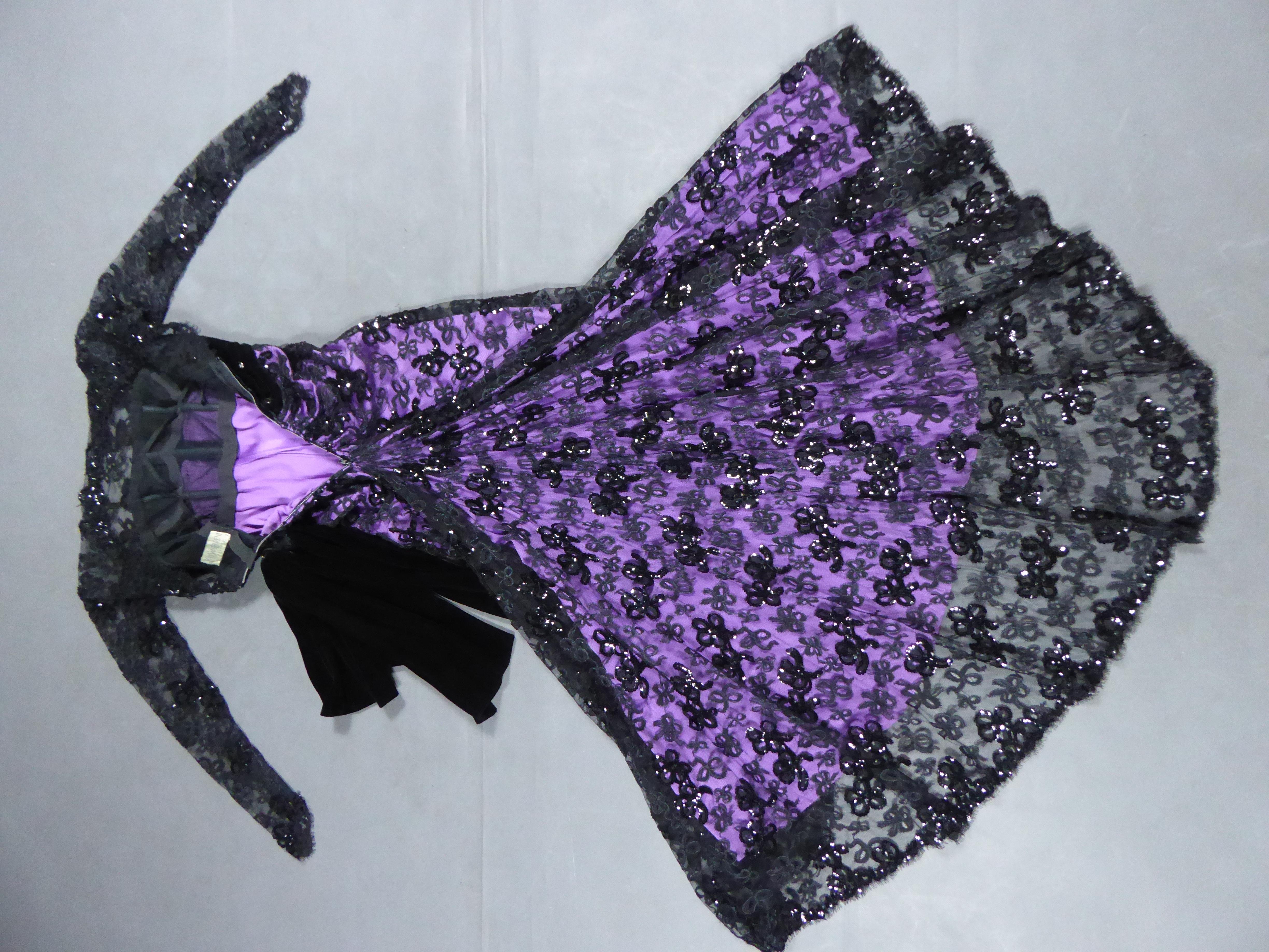 Yves Saint Laurent Couture Evening Gown Lace and Satin n. 59501 Collection 1985 For Sale 11