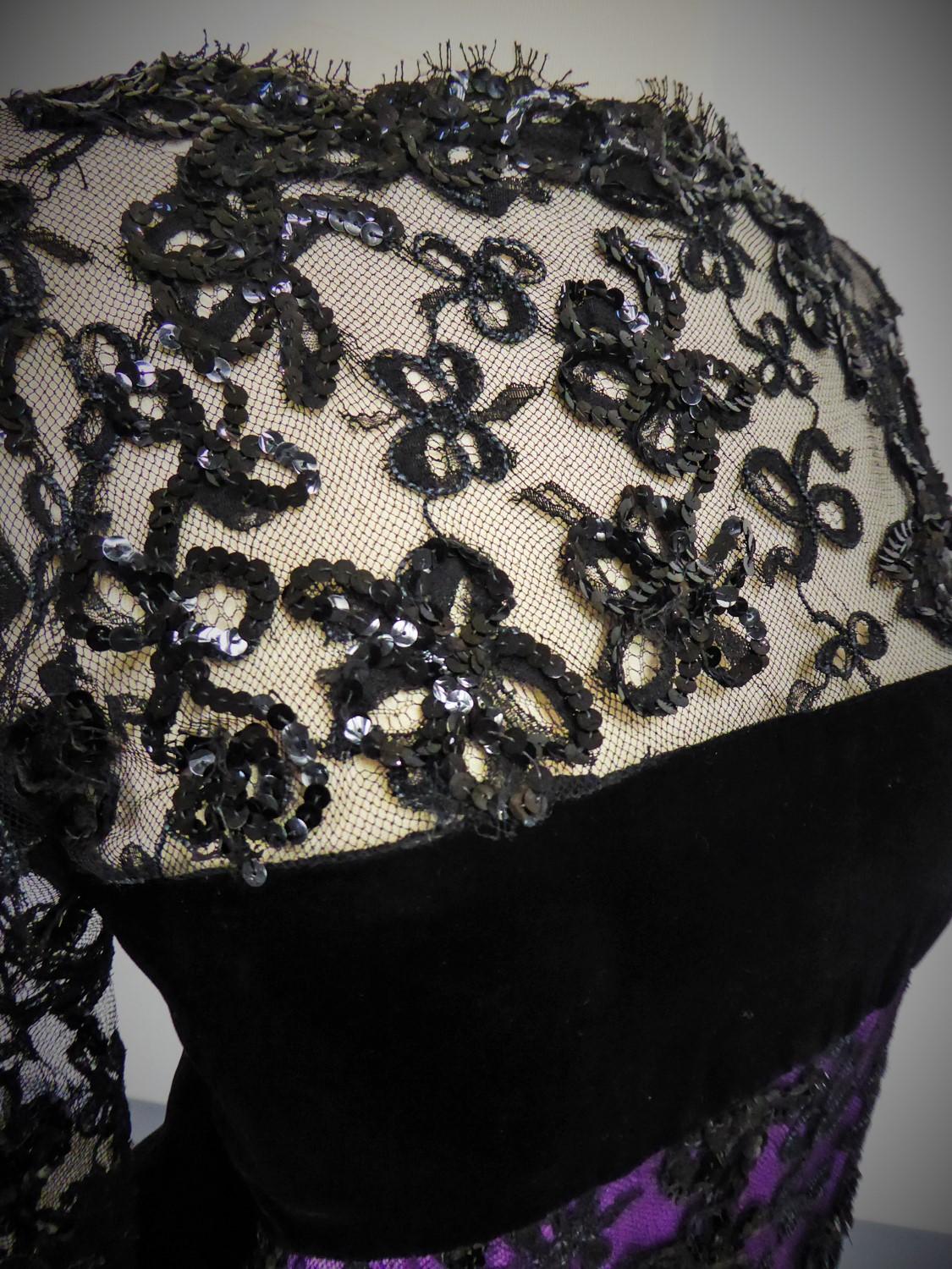 Yves Saint Laurent Couture Evening Gown Lace and Satin n. 59501 Collection 1985 For Sale 3