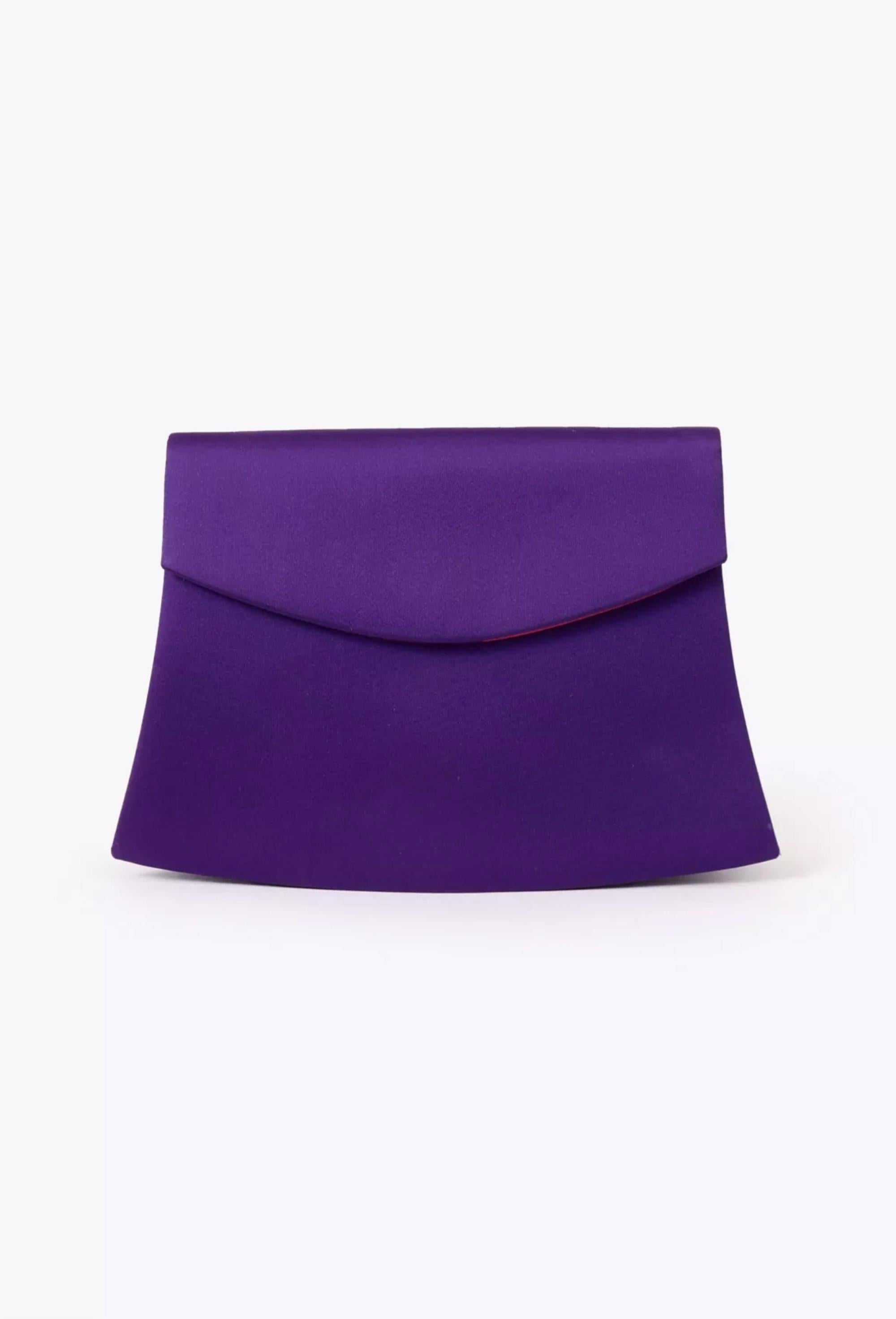 Yves Saint Laurent Couture YSL Pochette in raso di seta viola in vendita 1