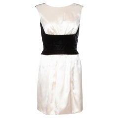 Yves Saint Laurent - Vestito senza maniche in velluto di seta color crema - S