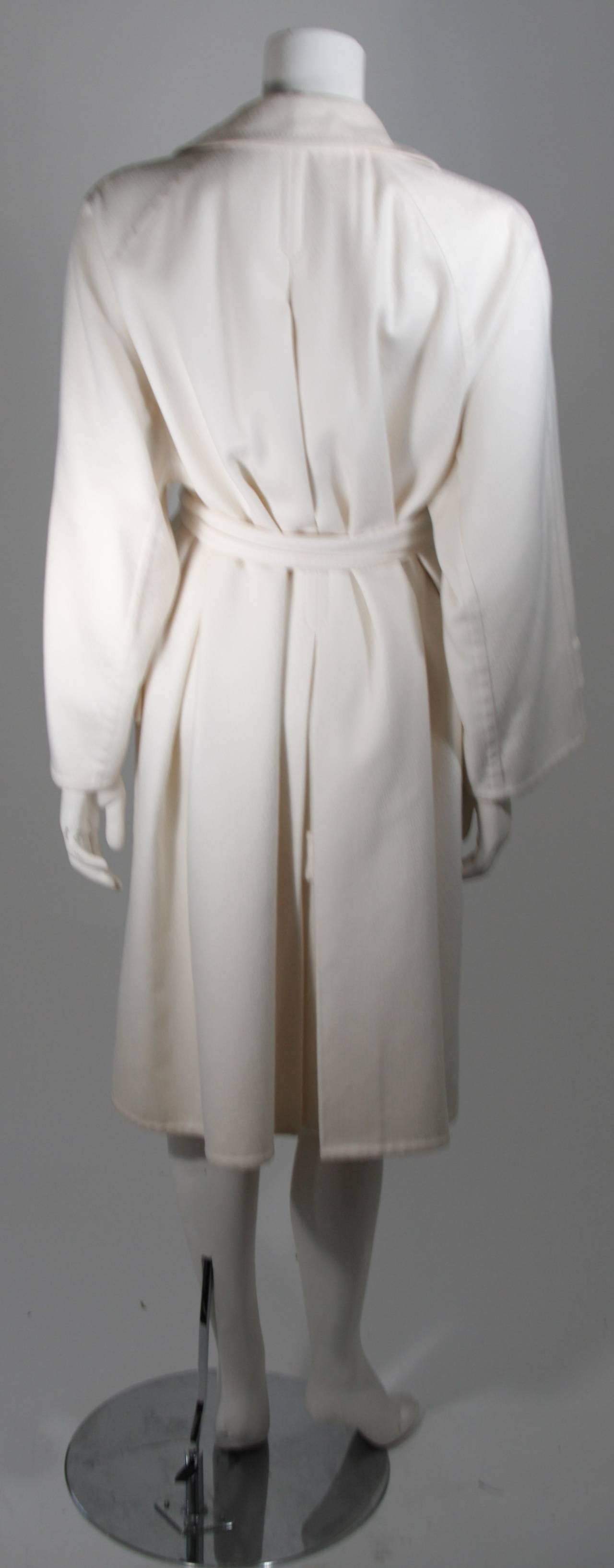 Yves Saint Laurent Cream/White Cashmere Belted Trench Coat NWT For Sale 1