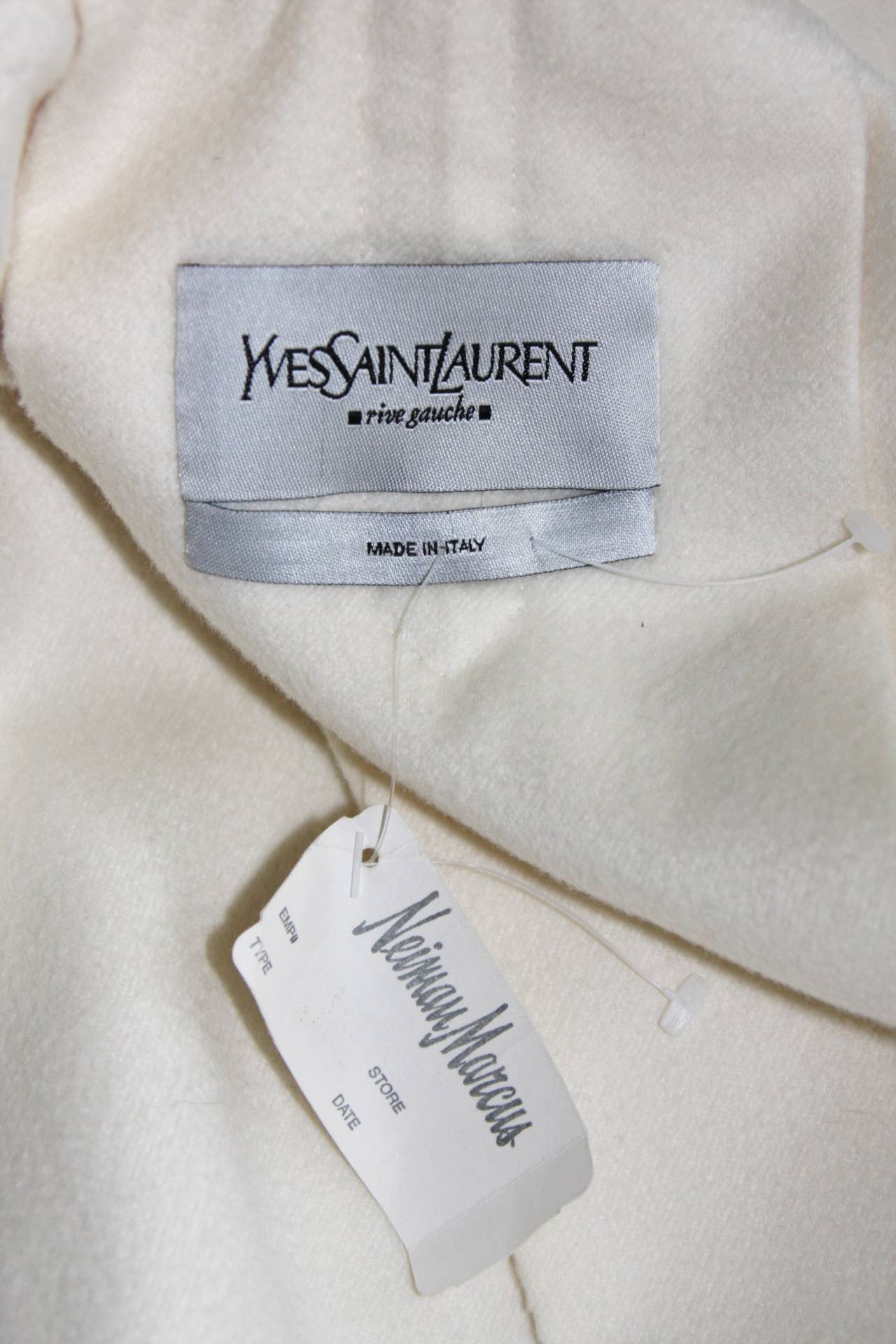 Yves Saint Laurent Cream/White Cashmere Belted Trench Coat NWT For Sale 2