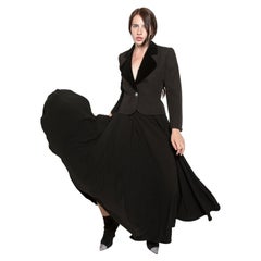 Yves Saint Laurent Schwarze Smoking-Jacke in Kurzform