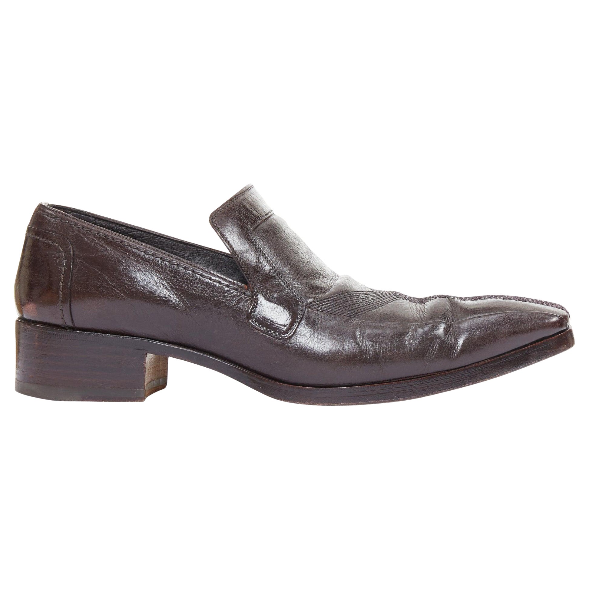 Yves Saint Laurent in pelle marrone scuro con cuciture a Y e punta quadrata UK7 EU41 in vendita