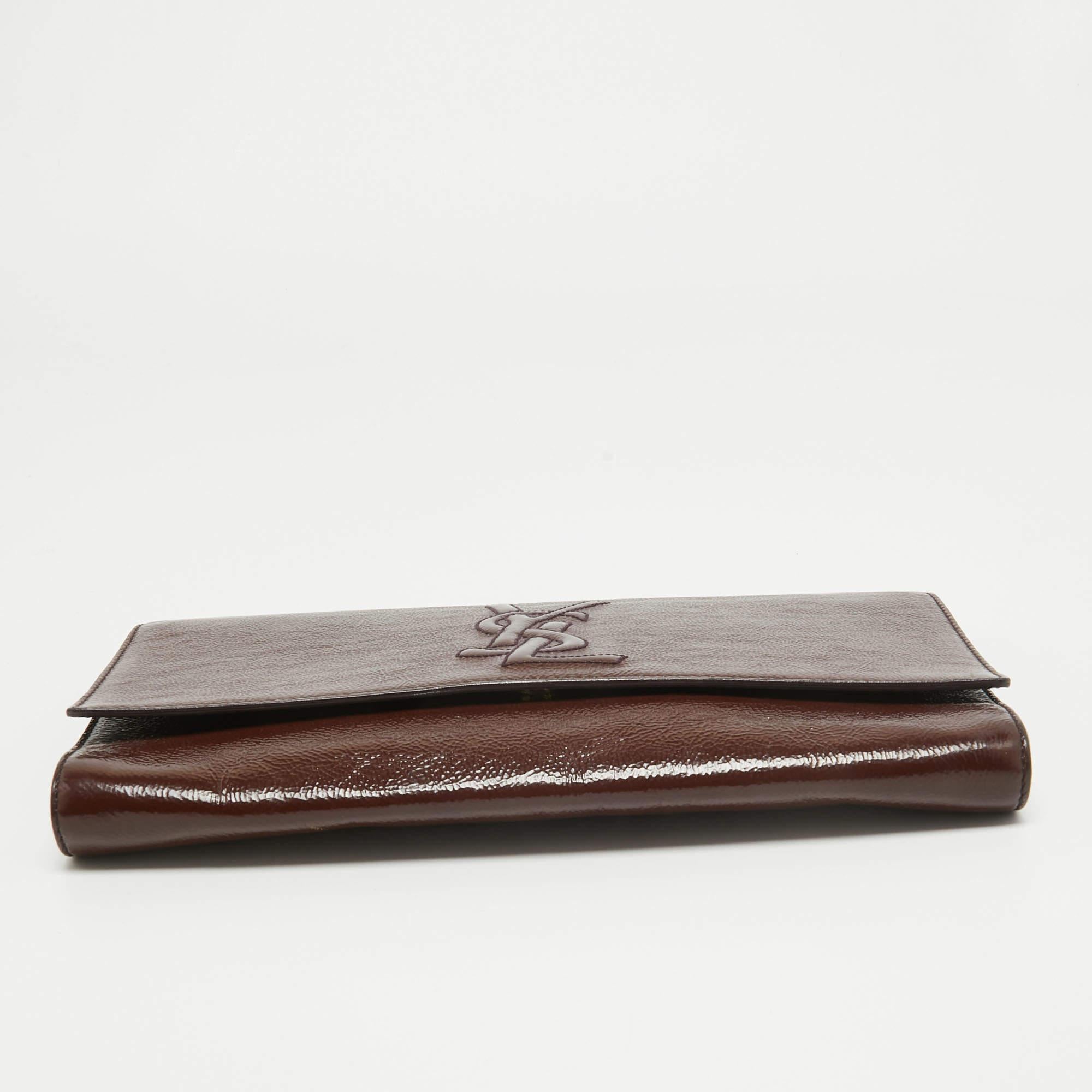 Yves Saint Laurent Dark Brown Patent Leather Belle De Jour Flap Clutch For Sale 2