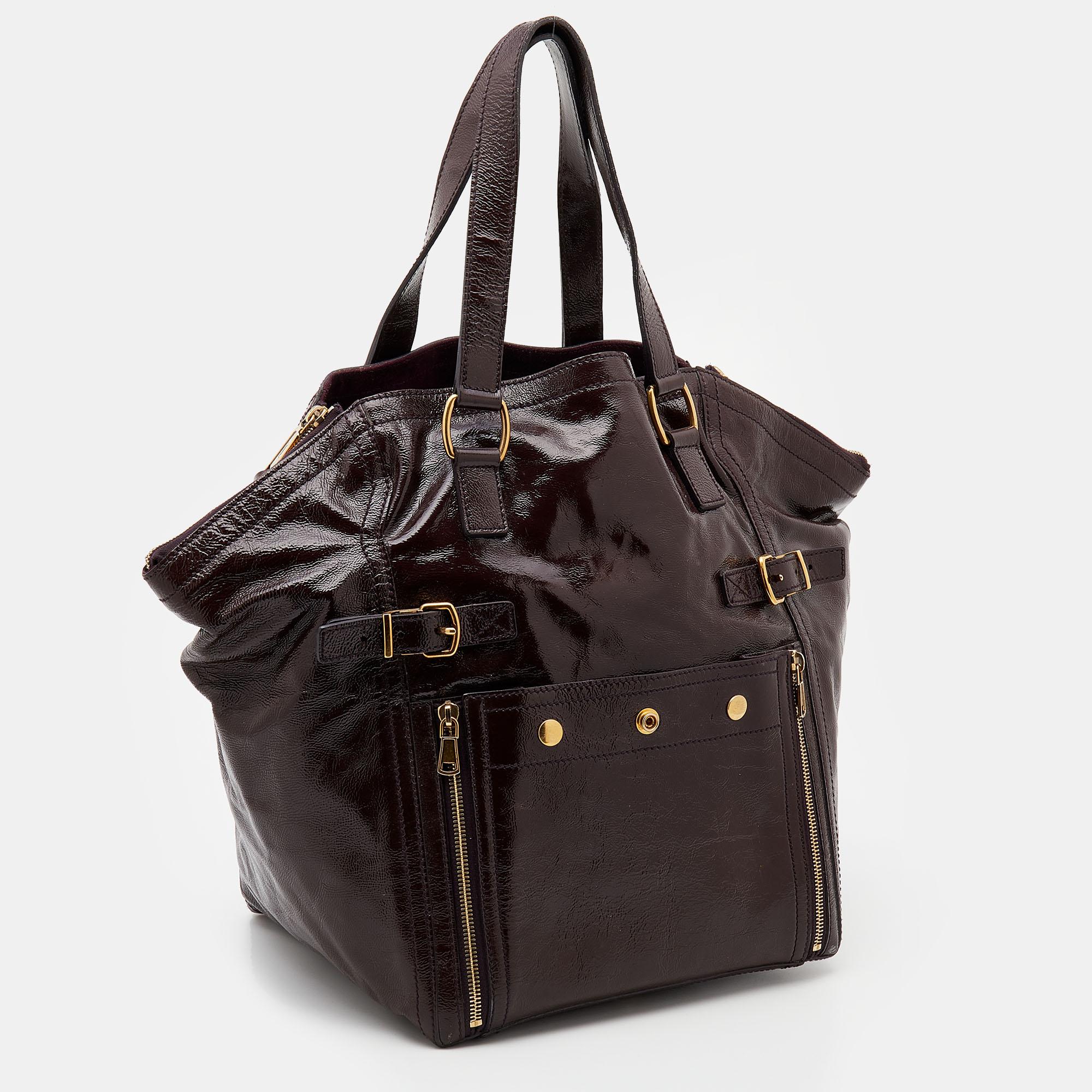Noir Yves Saint Laurent Grand fourre-tout Downtown en cuir verni marron foncé