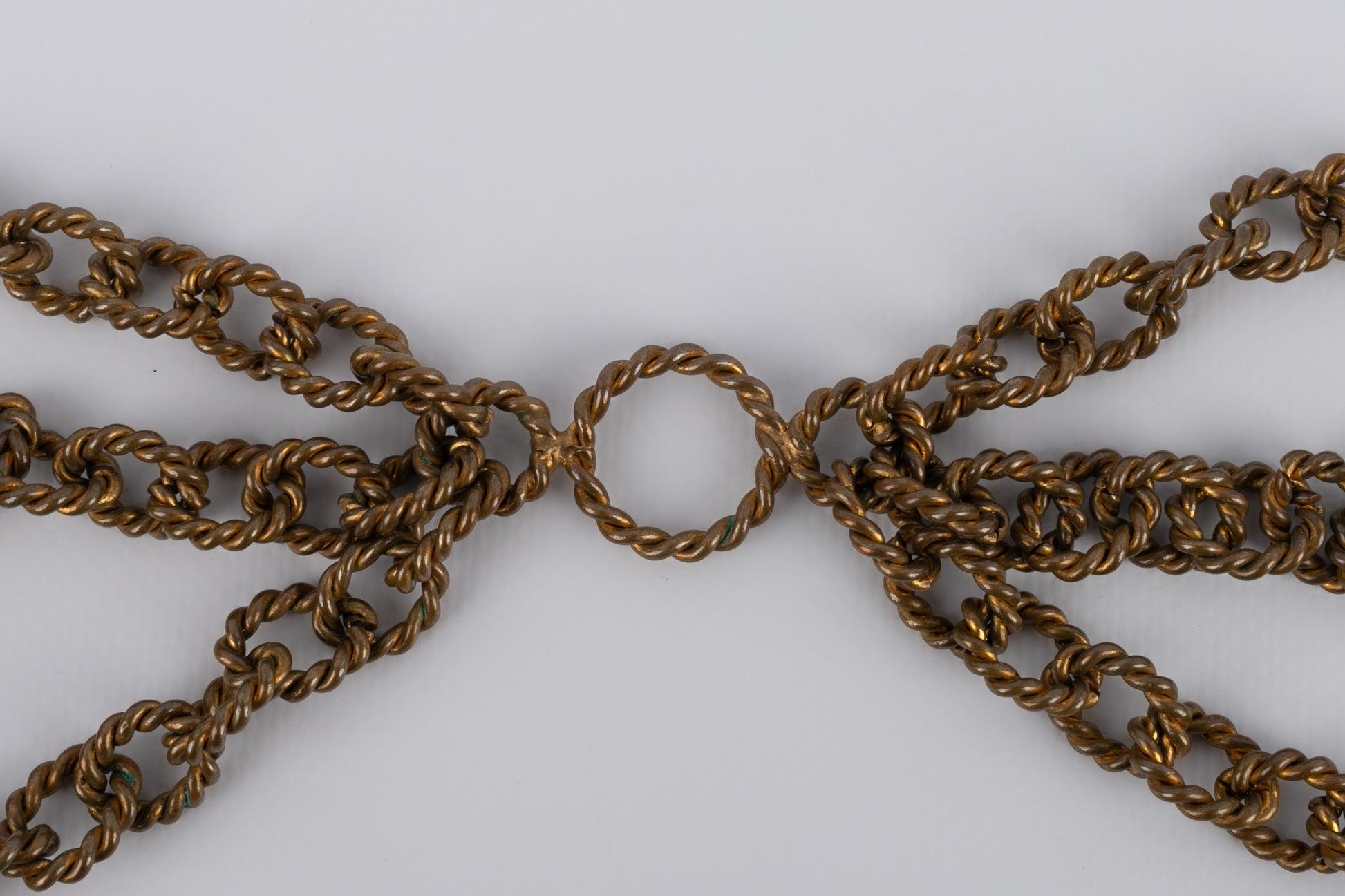 Yves Saint Laurent - Dark-golden metal multi-row necklace. 1960/70 circa Haute Couture Collection.

Additional information:
Condition: Very good condition
Dimensions: Length: 80 cm
Period: 20th Century

Seller Reference: BC94