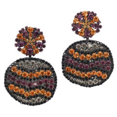 Yves Saint Laurent Orecchini in metallo argentato scuro