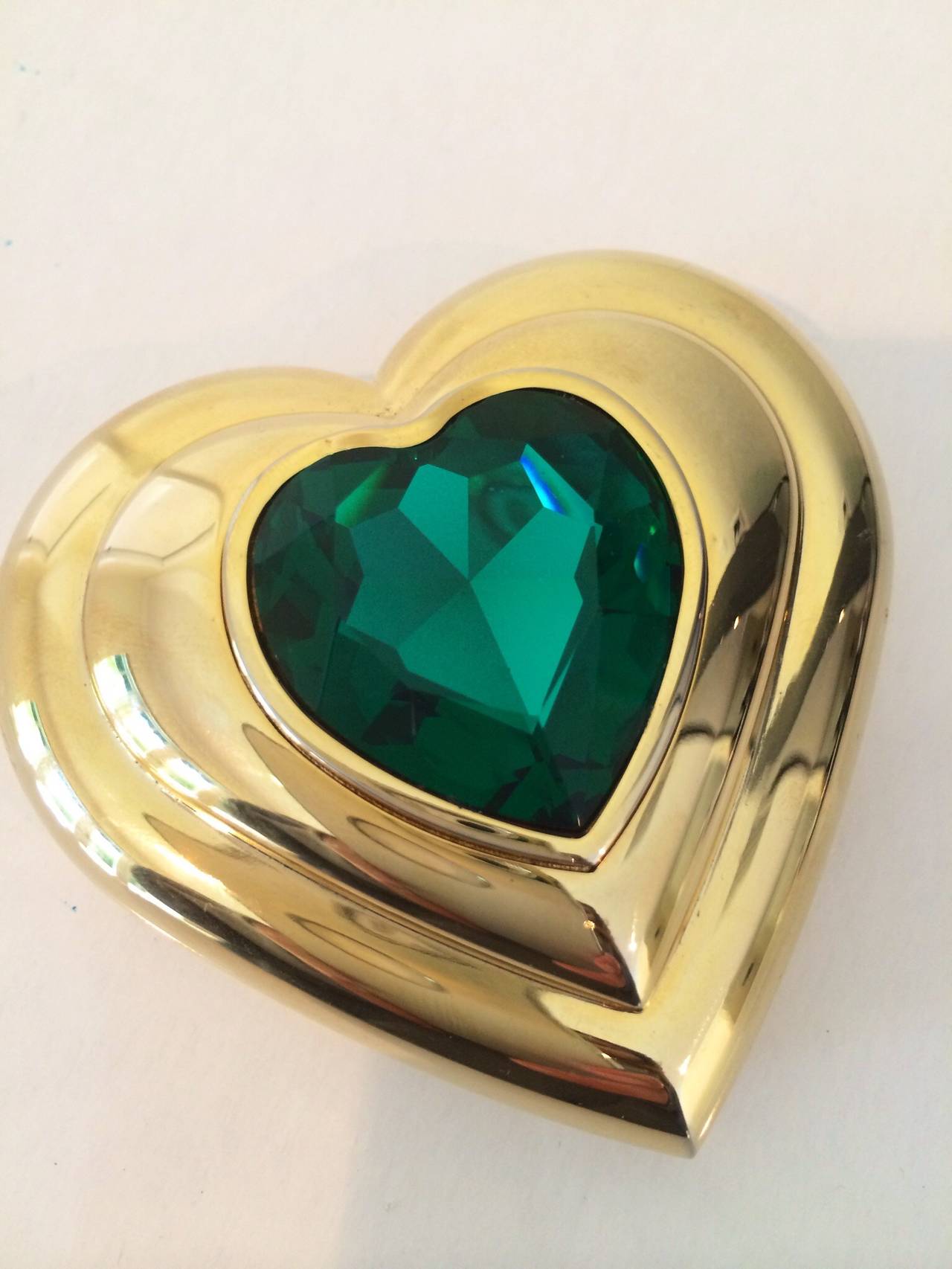 Yves Saint Laurent  Dazzling Emerald Green Crystal  Jewel Heart Compact YSL For Sale 4