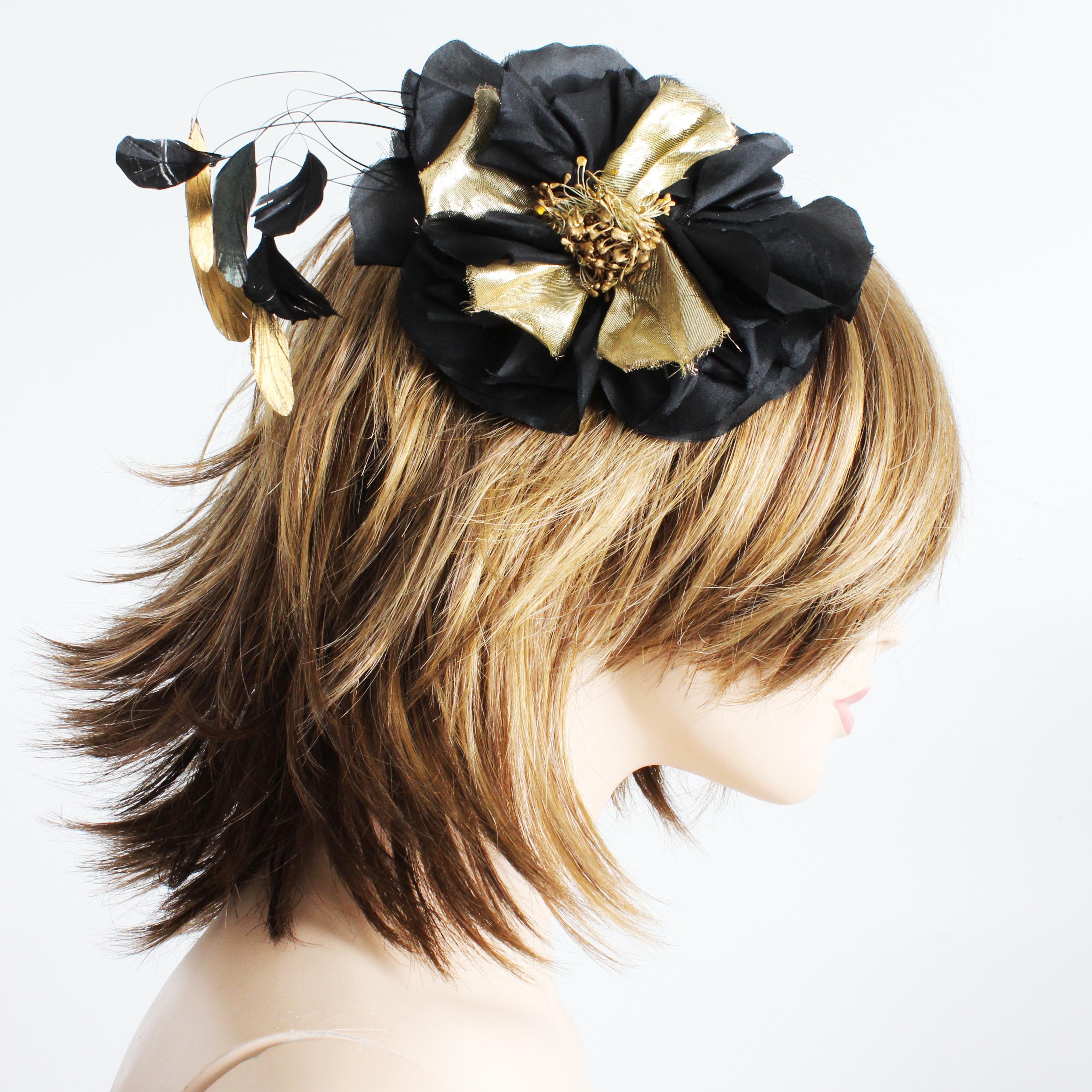 Yves Saint Laurent Decorative Head Piece Hair Comb Flower and Feathers Rare 70s In Good Condition For Sale In Port Saint Lucie, FL