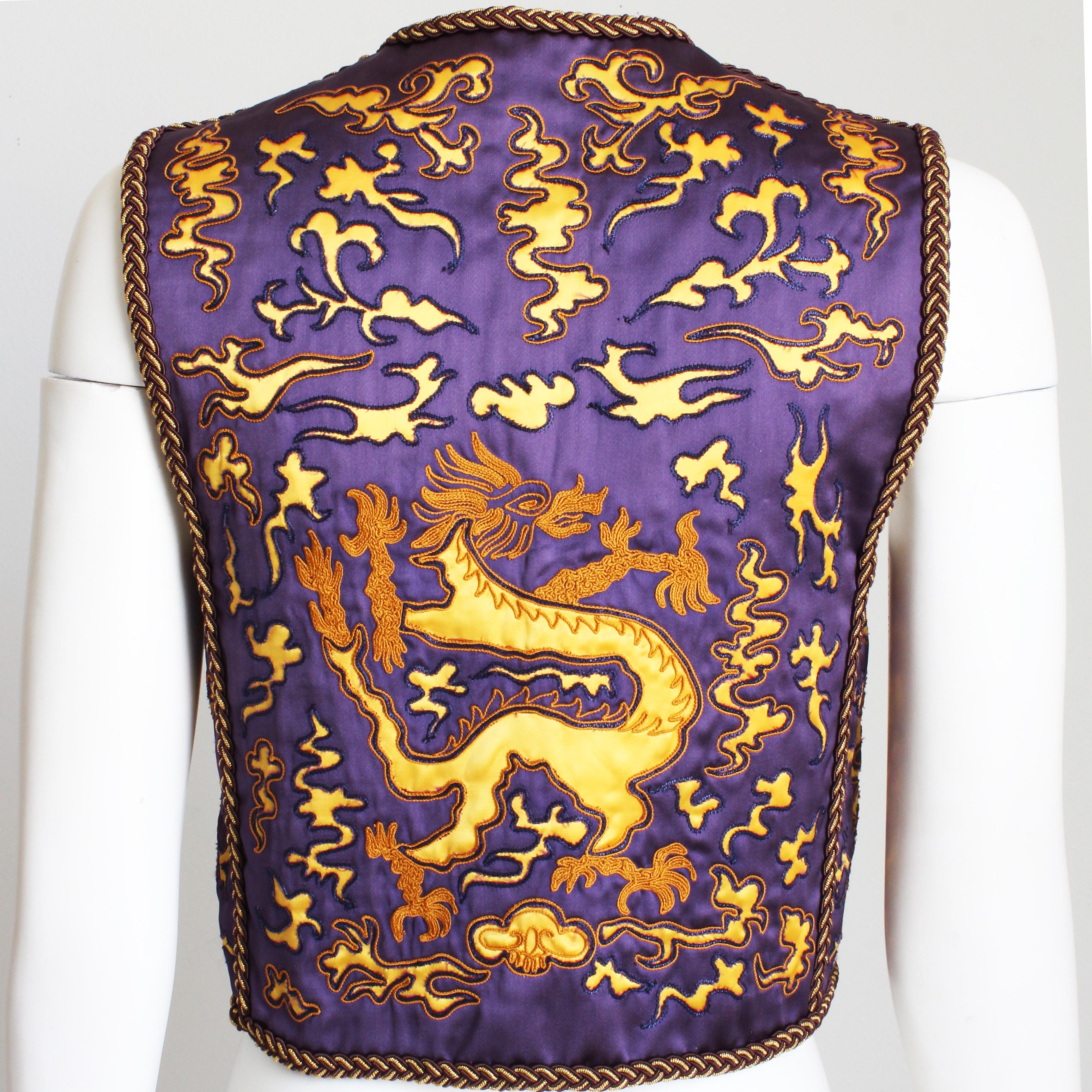 Yves Saint Laurent Gilet dragon violet brodé d'or vintage NWT NOS Taille 34   en vente 7