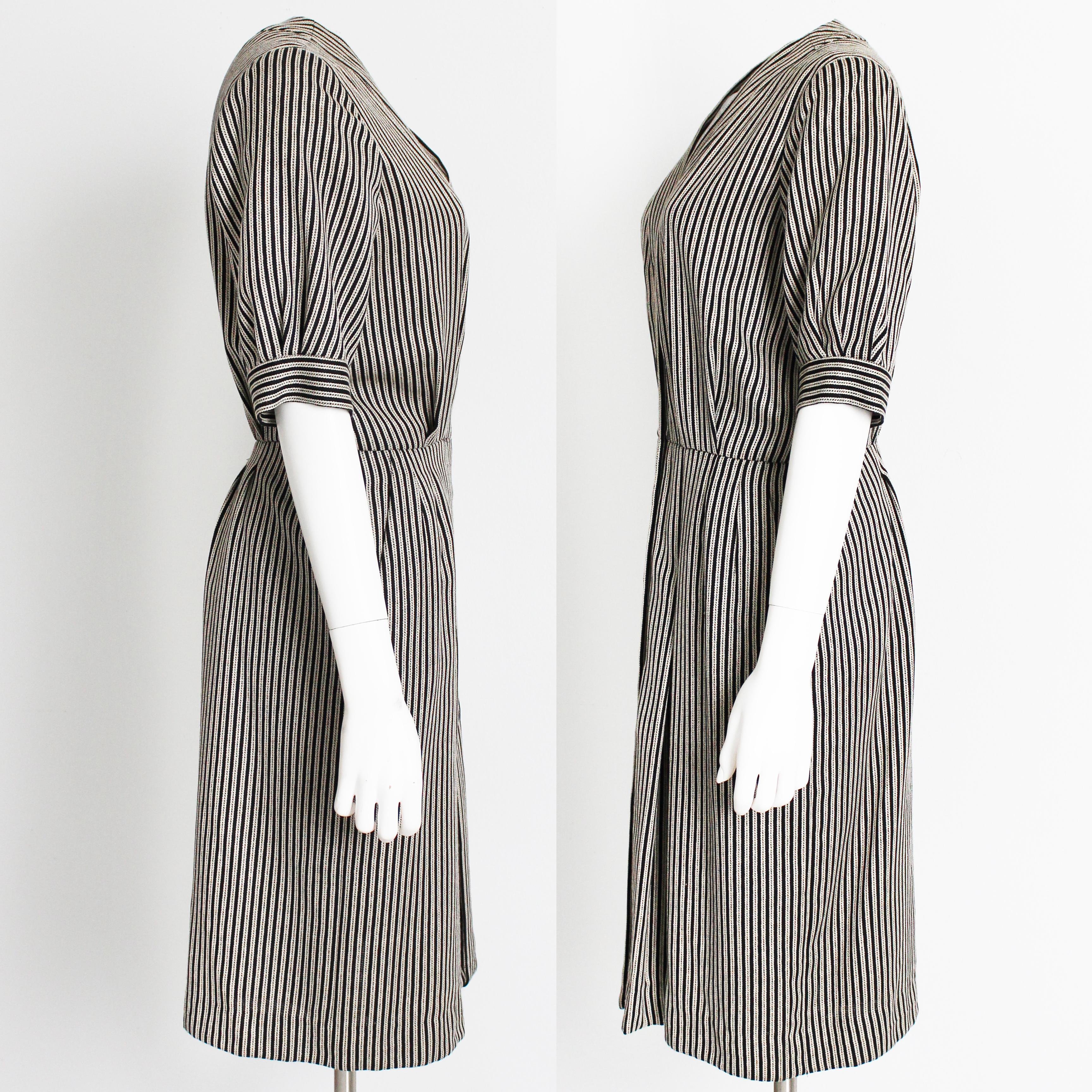 Yves Saint Laurent Dress B/W Pinstripe Silk Blend YSL Rive Gauche 1990s Sz 46 For Sale 3