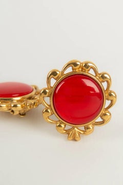 Yves Saint Laurent Earrings in Gold Metal and Red Resin