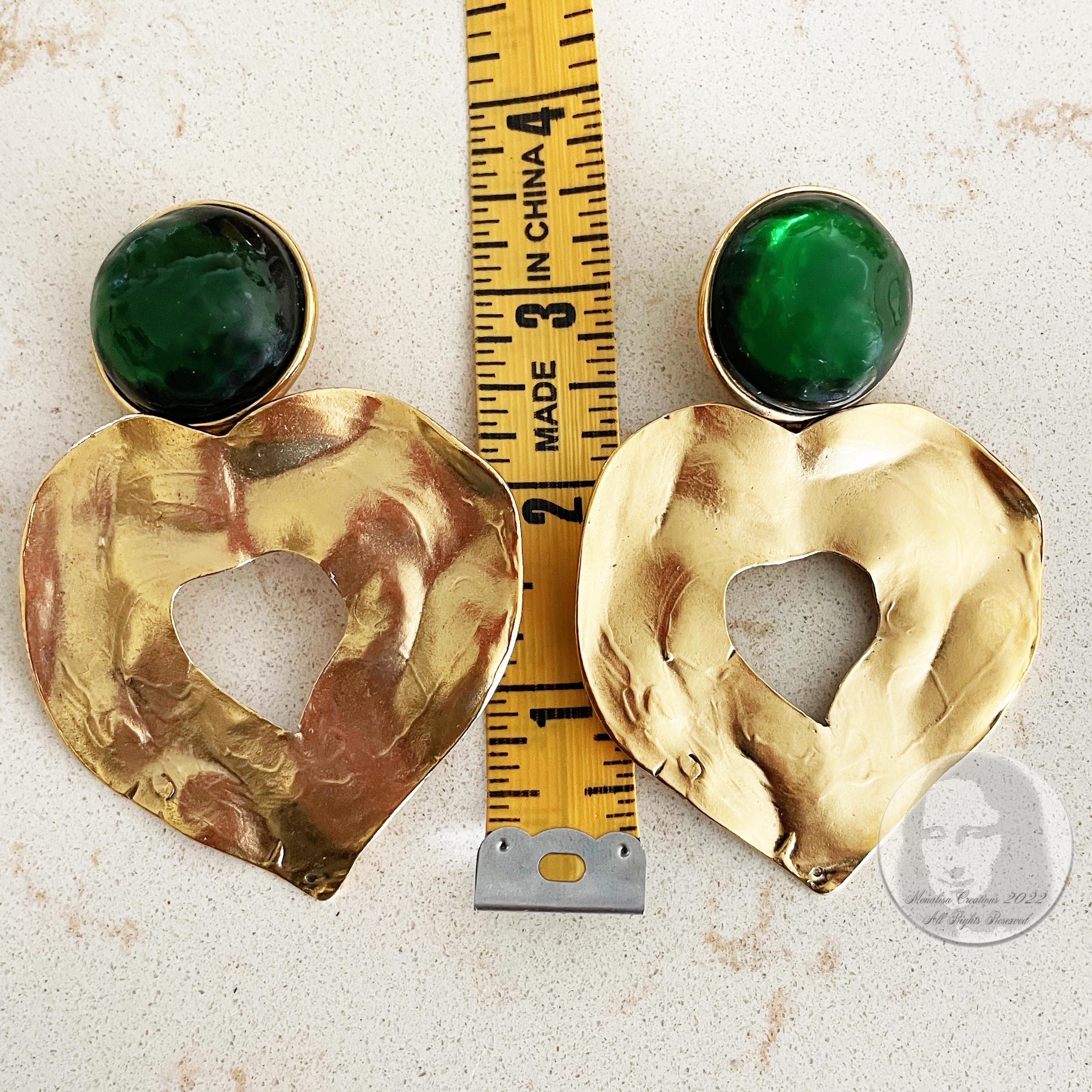 Yves Saint Laurent Earrings Massive Gold Hearts Emerald Green Cabochons Vintage In Good Condition In Port Saint Lucie, FL