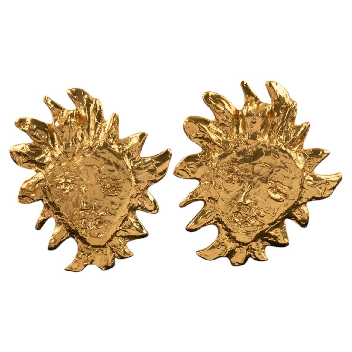 Orecchini "Sun" di Yves Saint Laurent, collezione Primavera 1988