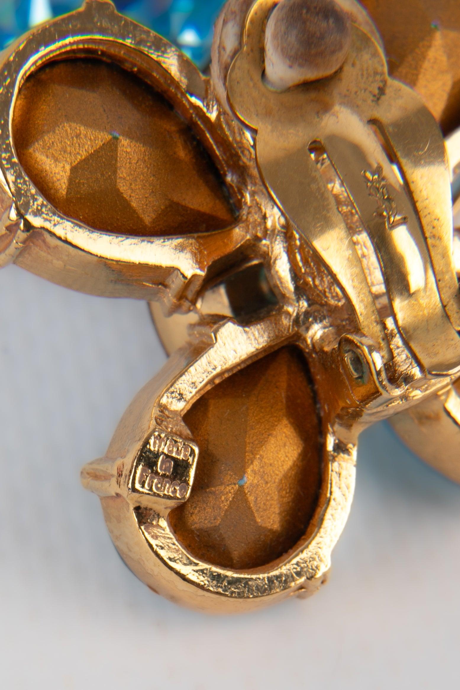 Orecchini con strass blu di Yves Saint Laurent in vendita 1